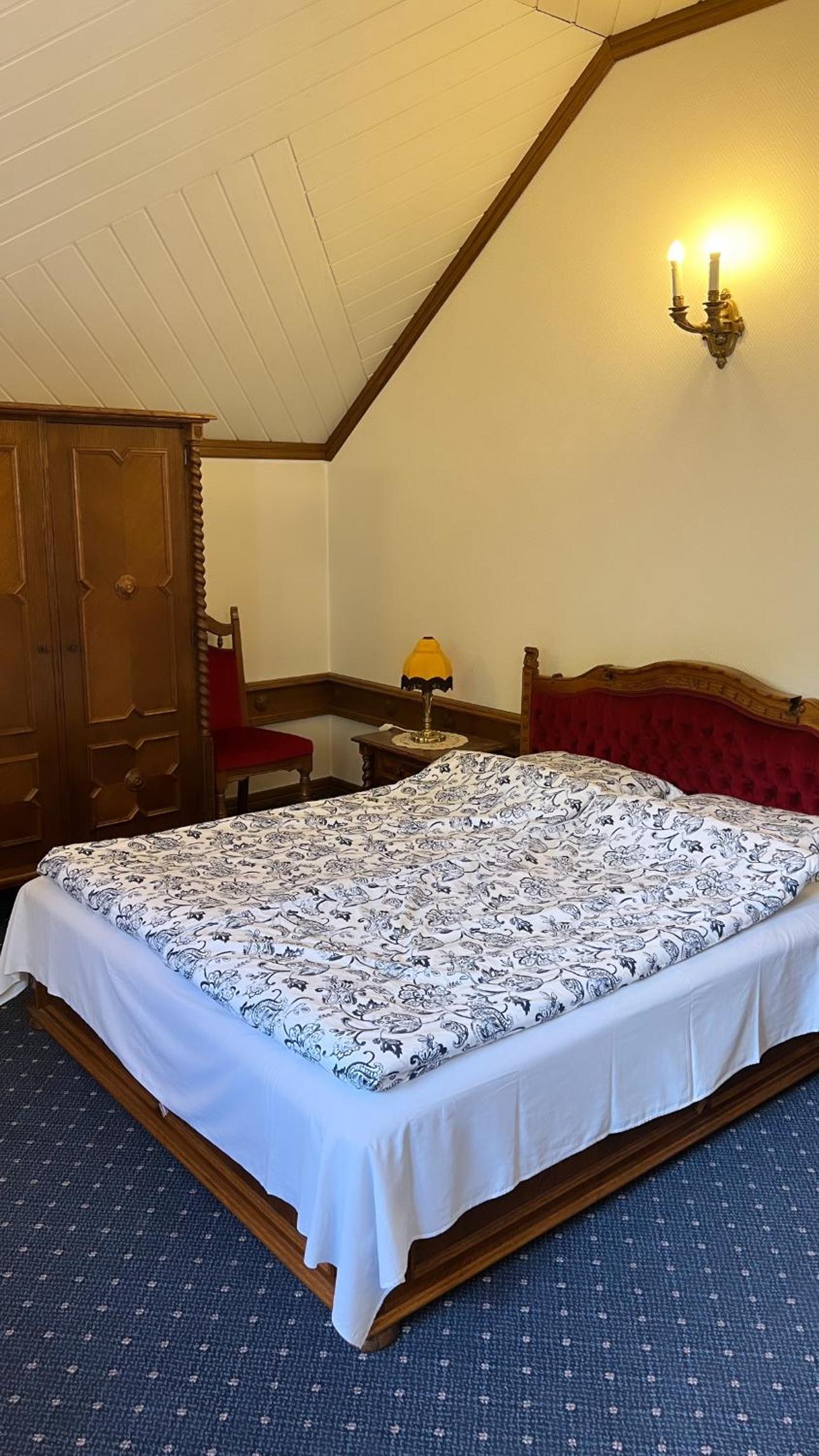 Double Room with Private Bathroom photo 3