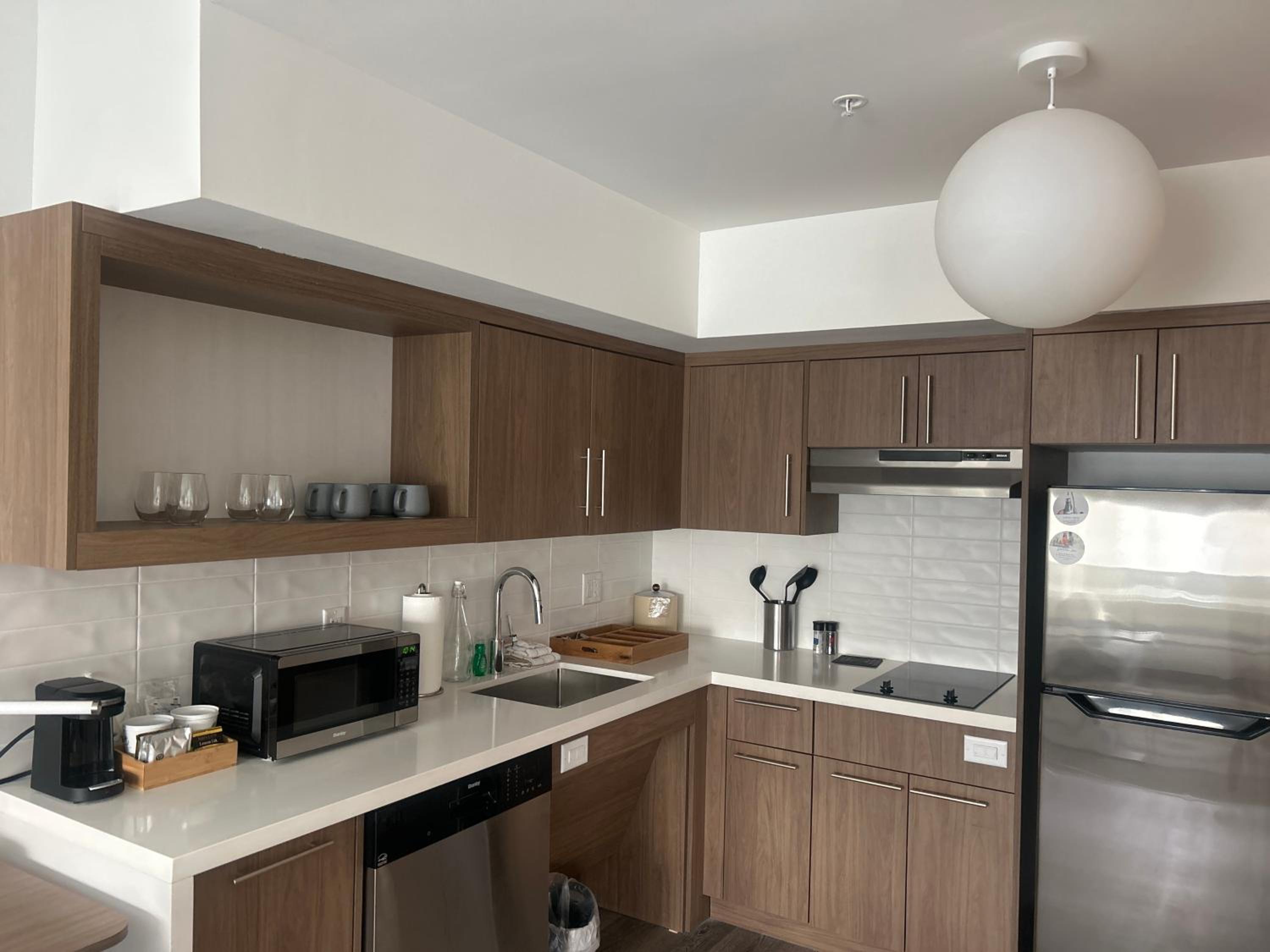 One-Bedroom King Suite with Sofa Bed and Roll-in Shower - Mobility Accessible