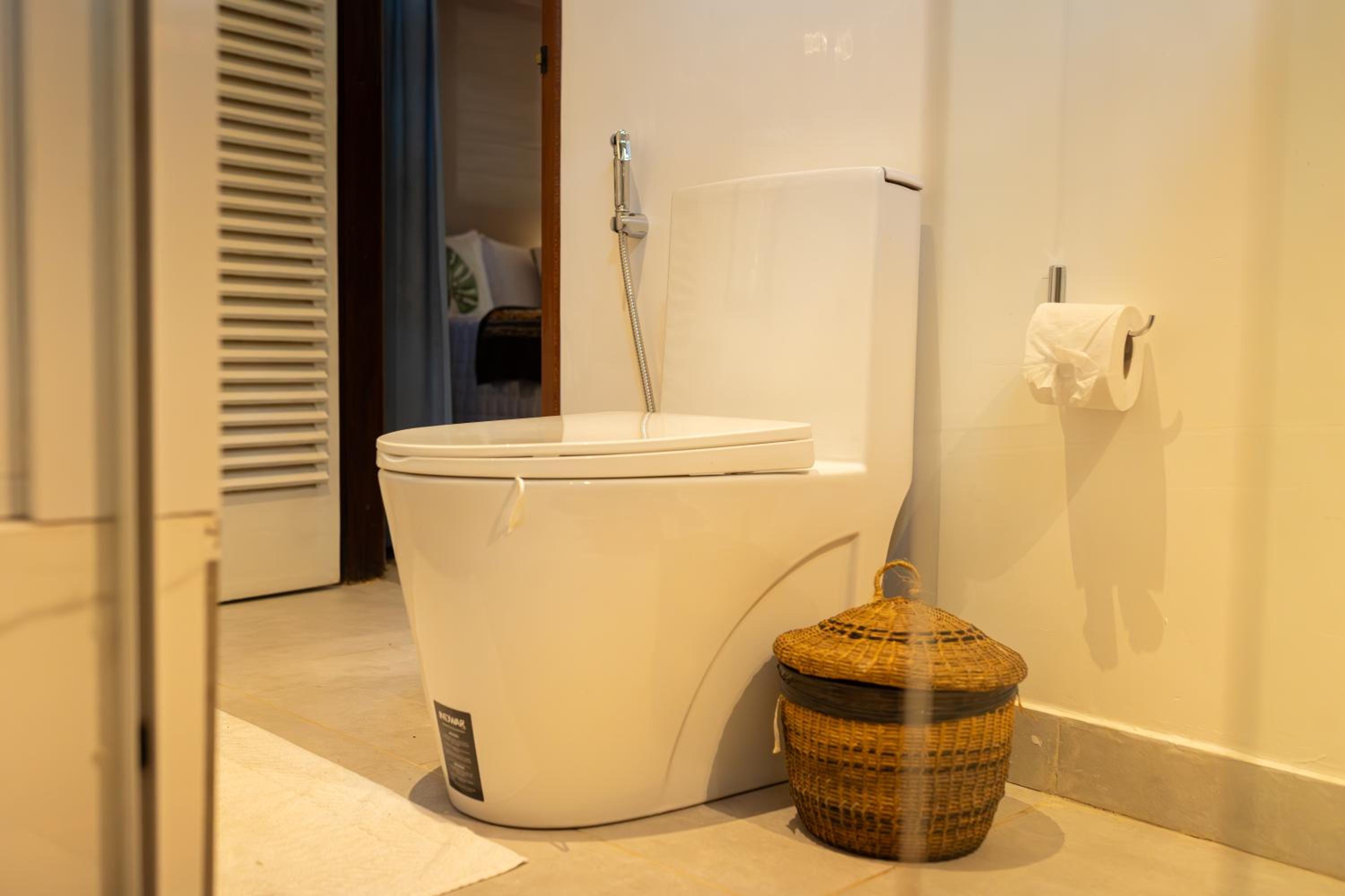 Queen Suite with Spa Bath - Photo 3