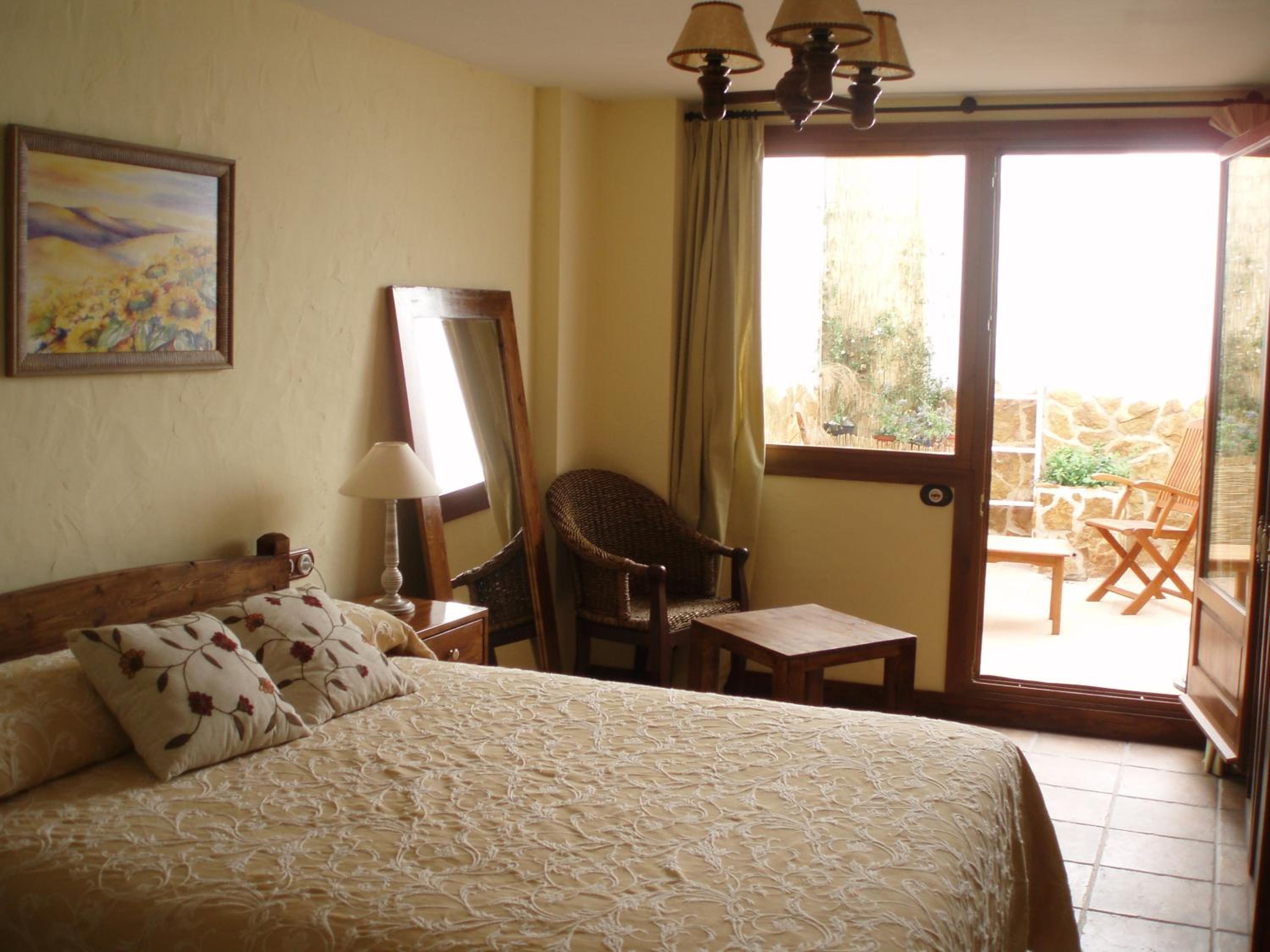 Double Room with Patio photo 2