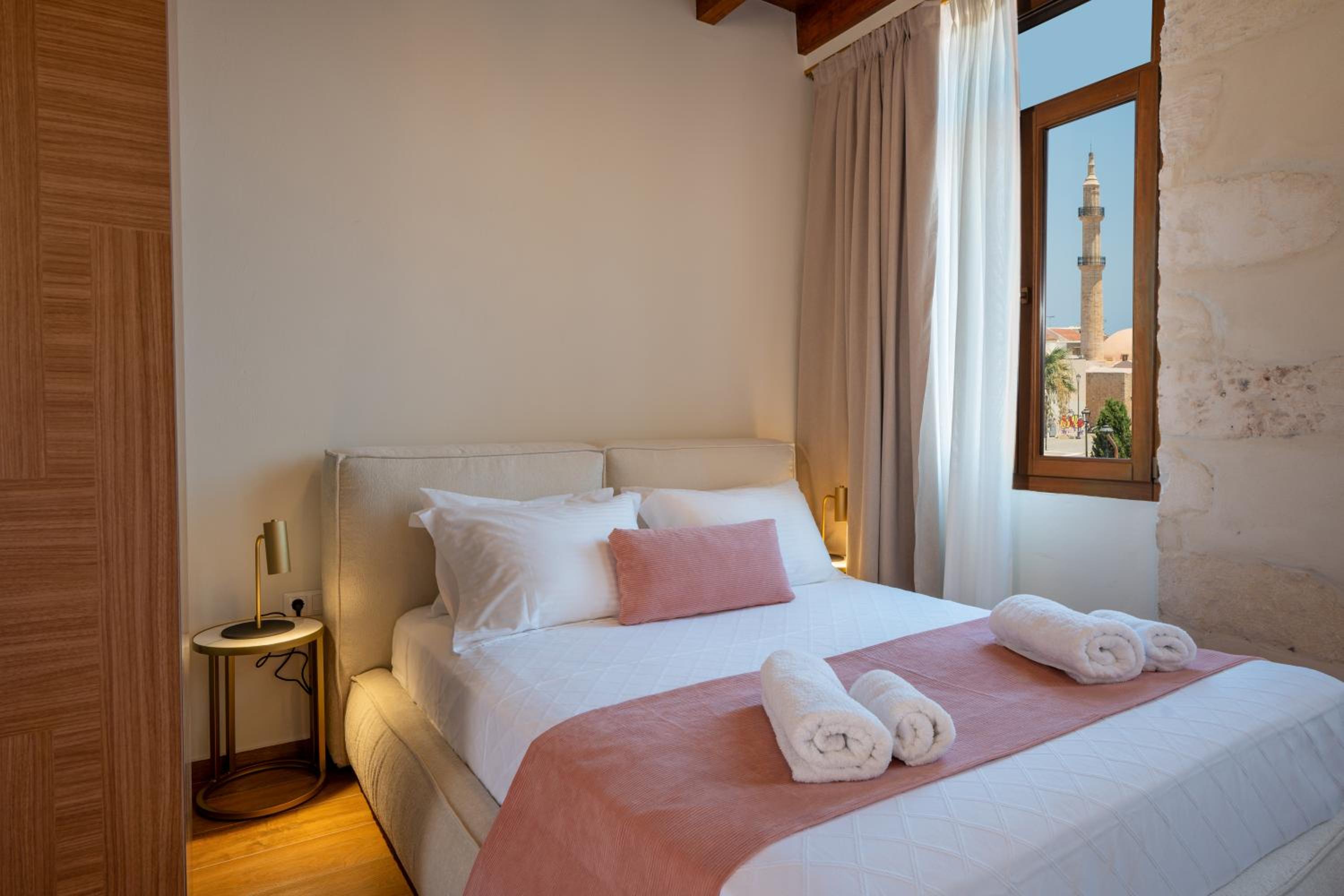 Suite with Balcony photo 1