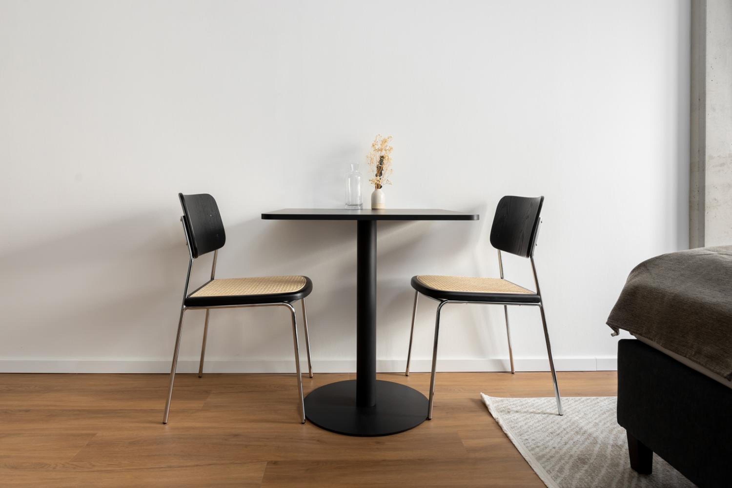 Studio Apartment photo 2