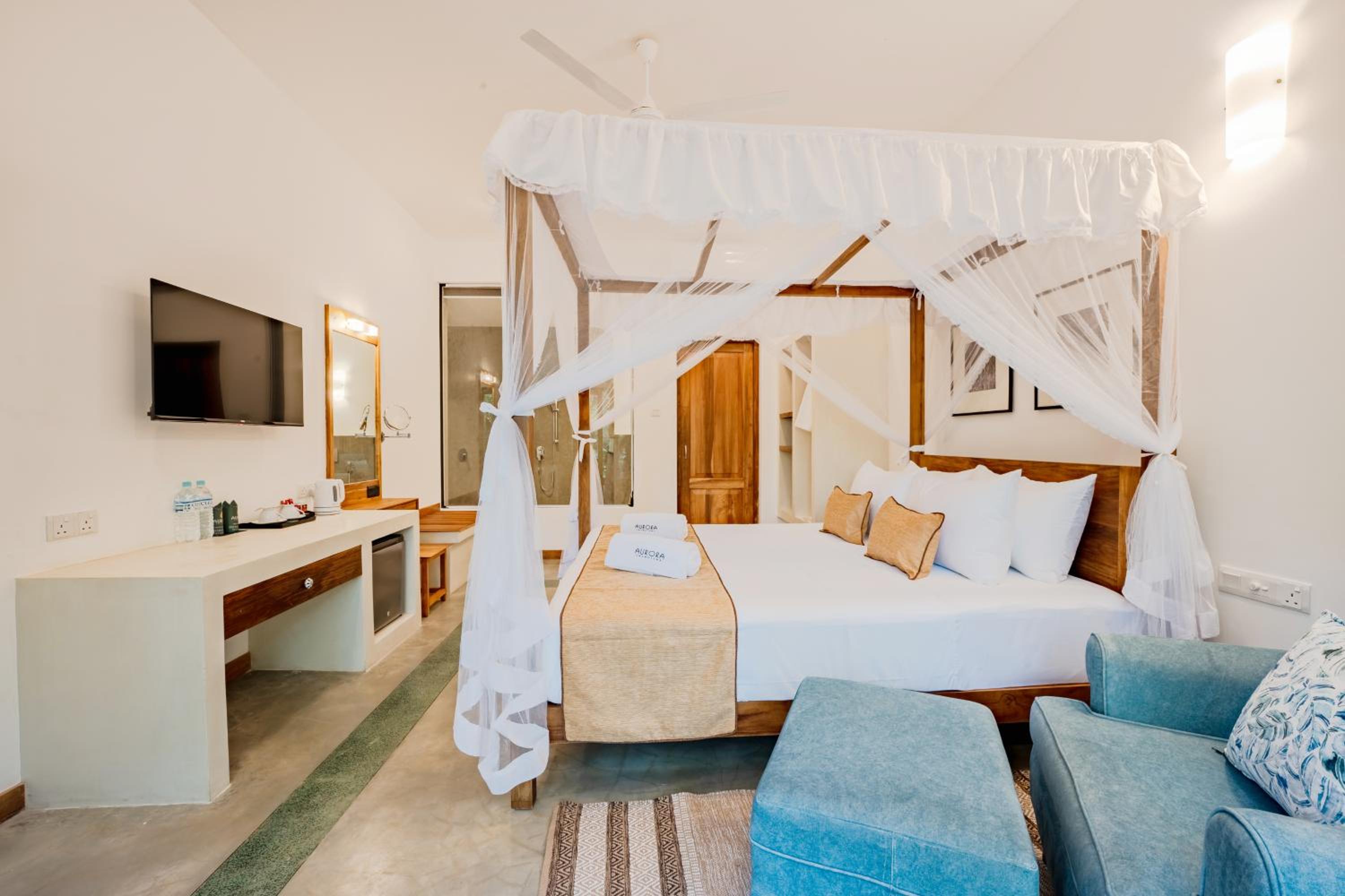 1st Floor Premium Deluxe Triple Room with Bathtub