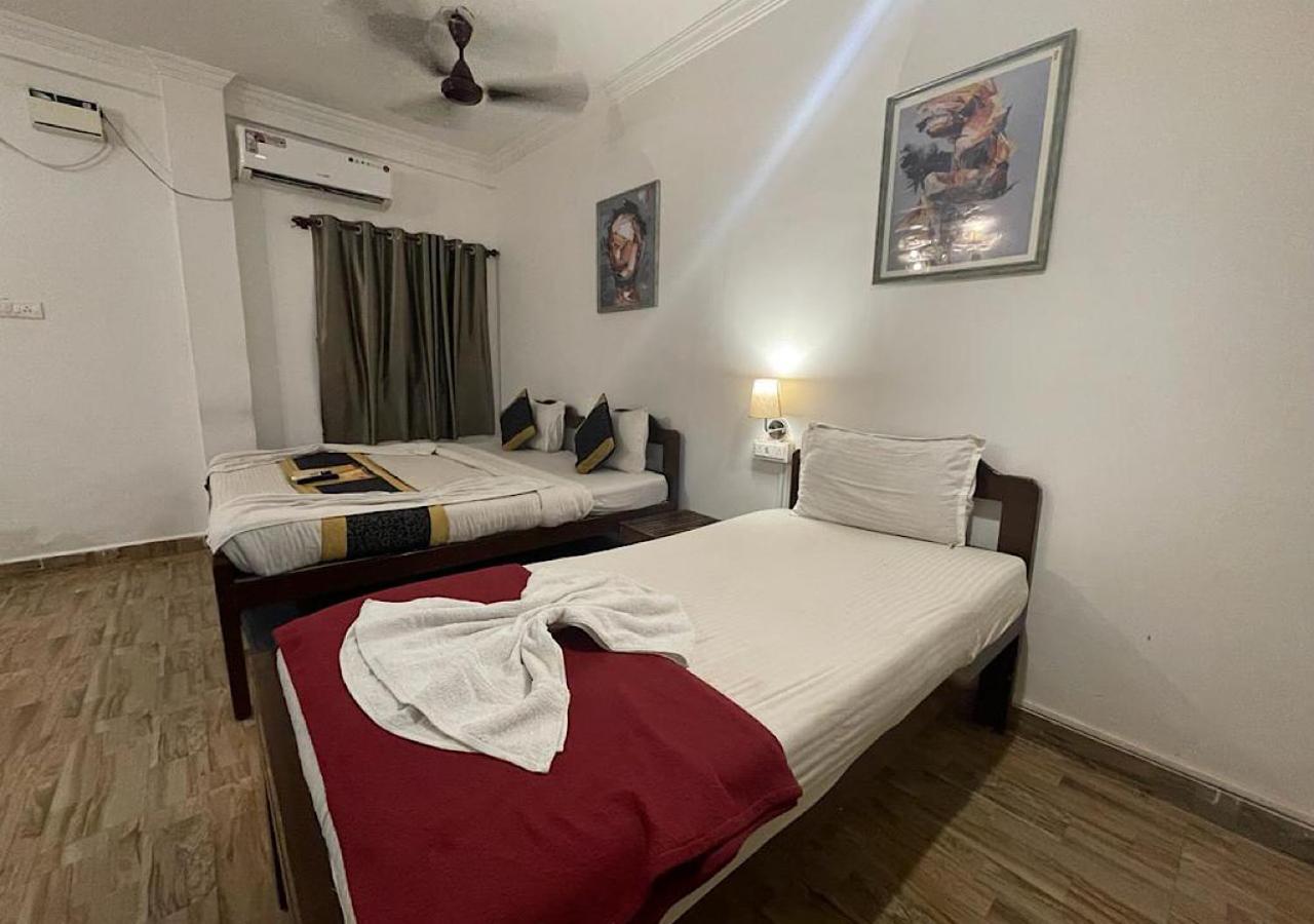 Deluxe Triple Room with Sea View photo 3