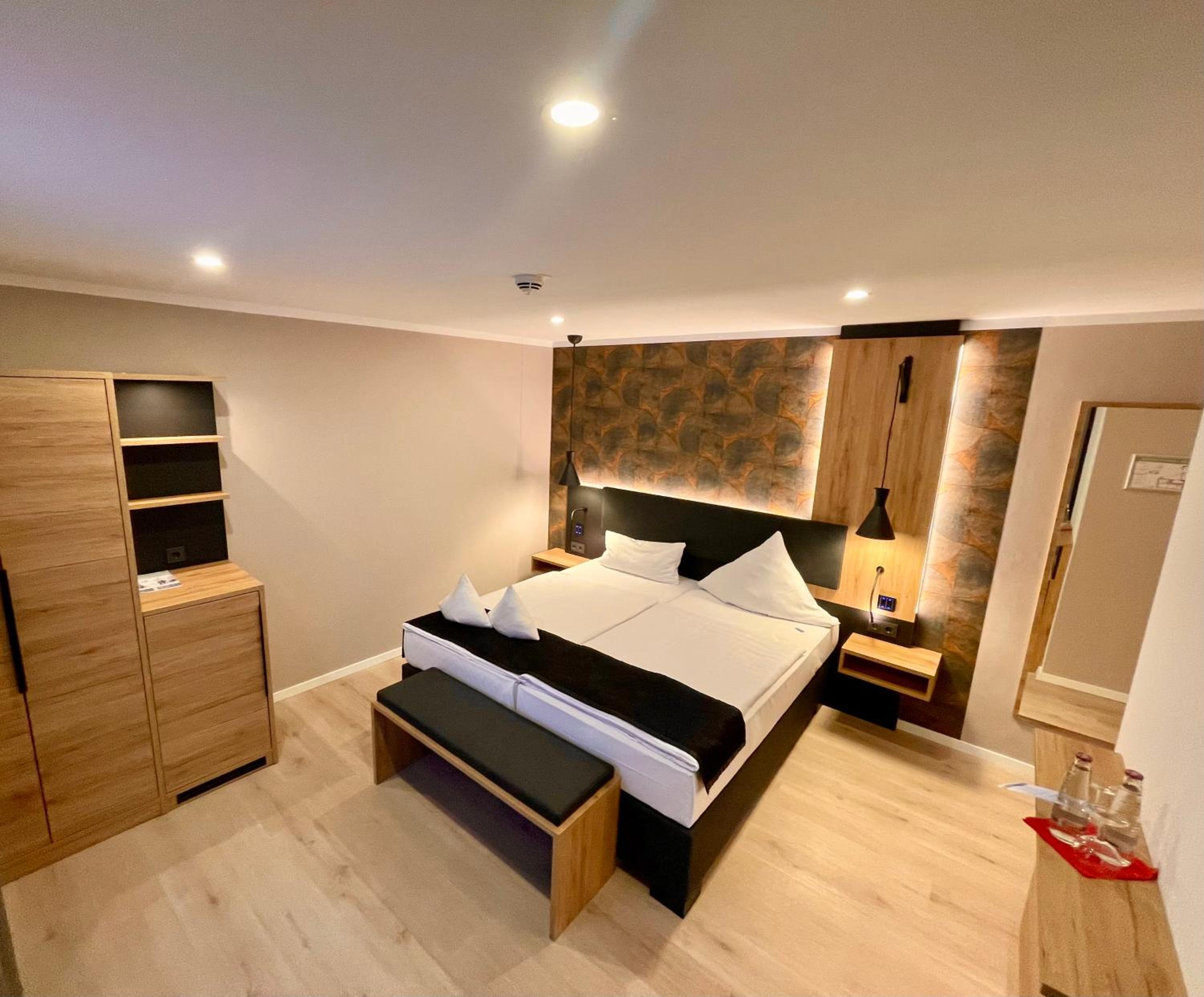 Superior Double Room - Photo 4