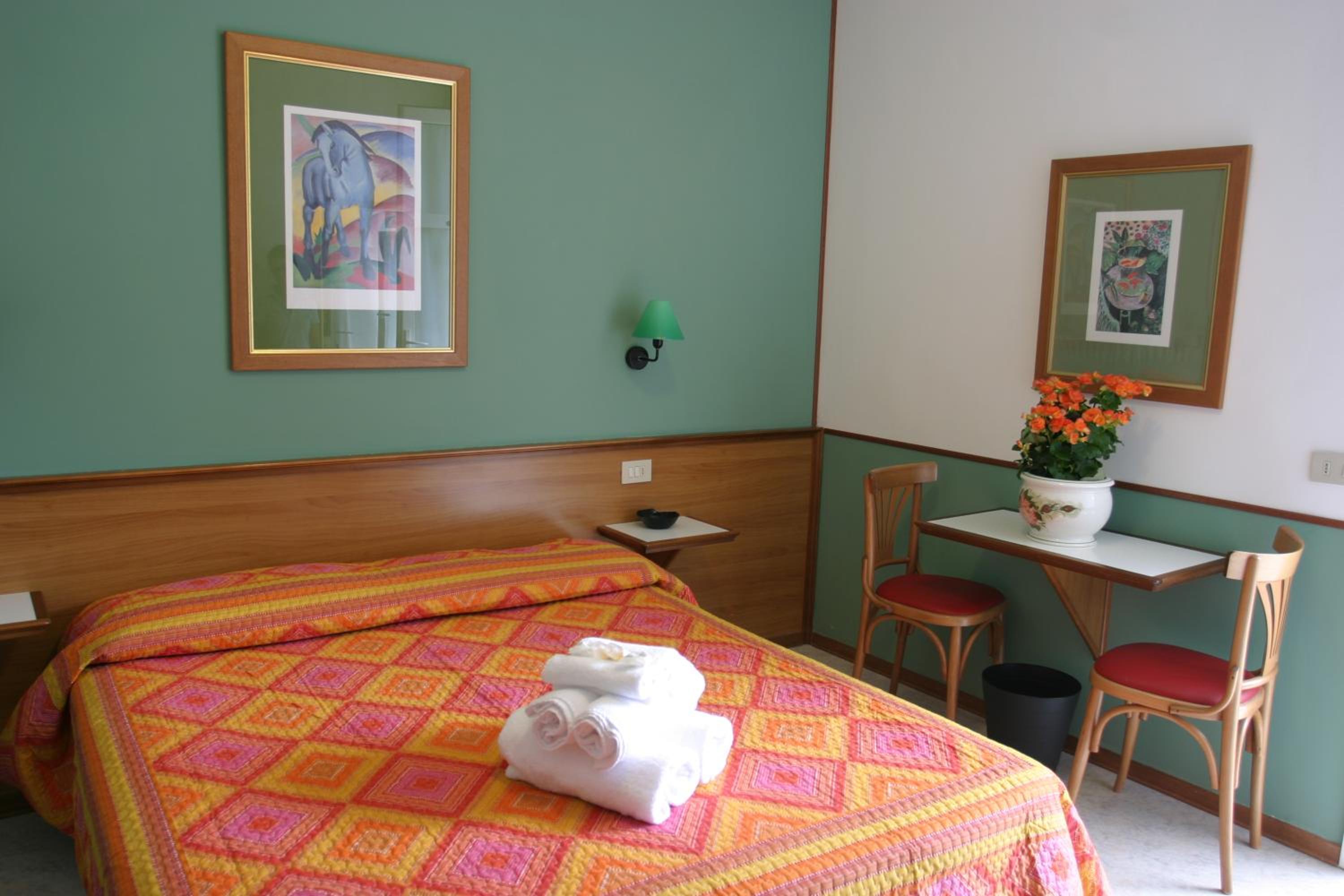 Double Room photo 3