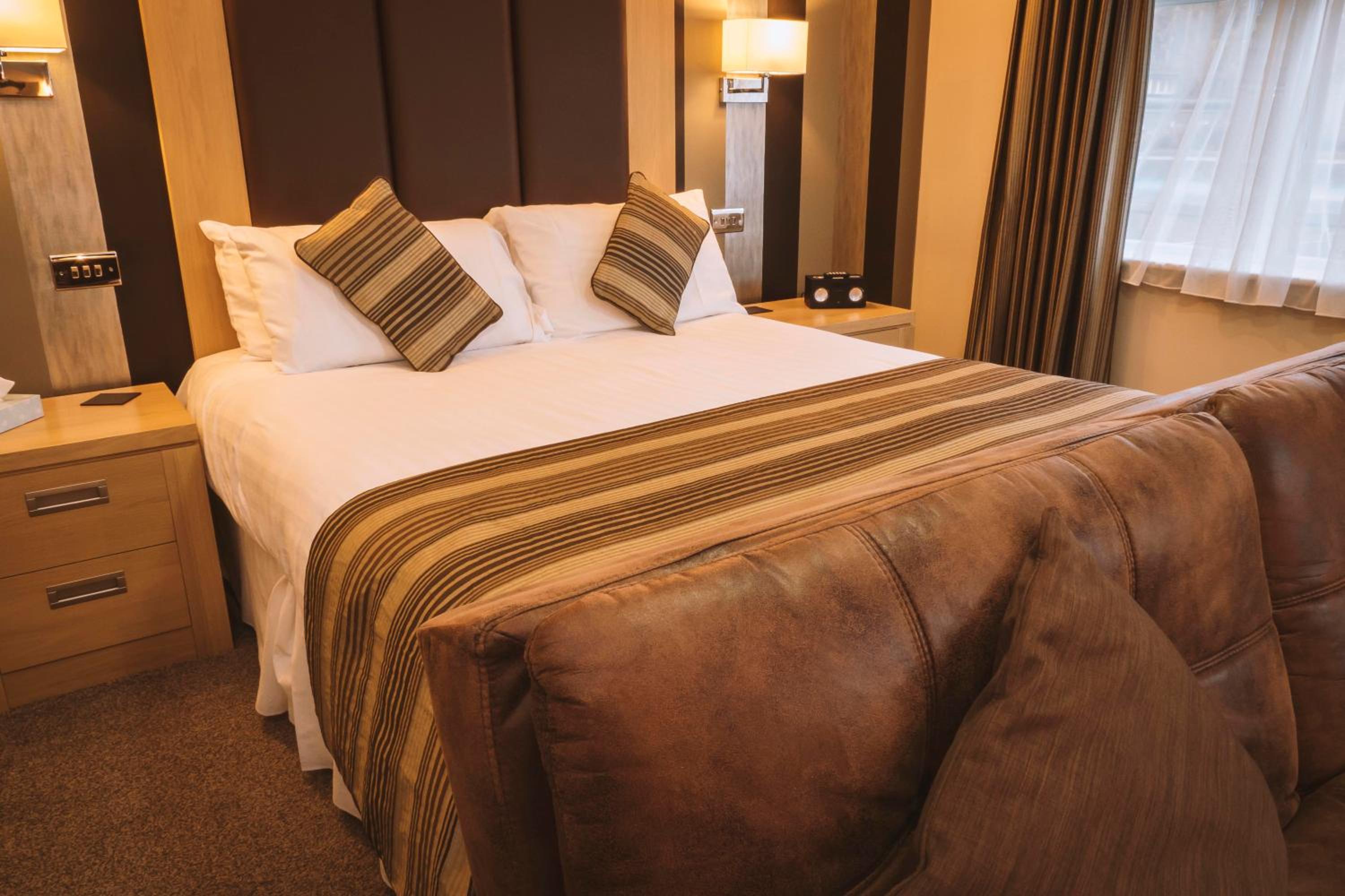 Superior Double Room - Photo 2