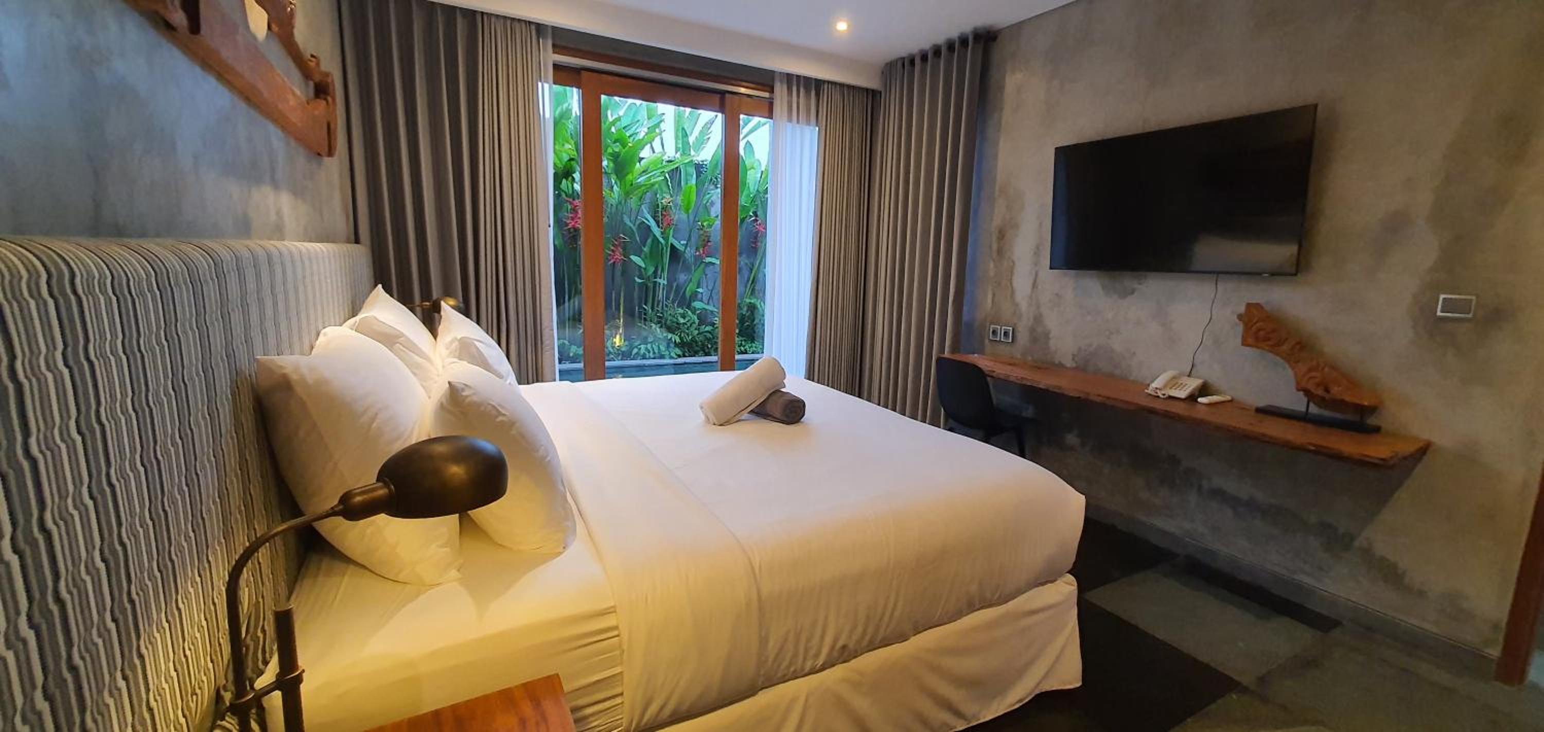 Family Duplex Private Pool Villa