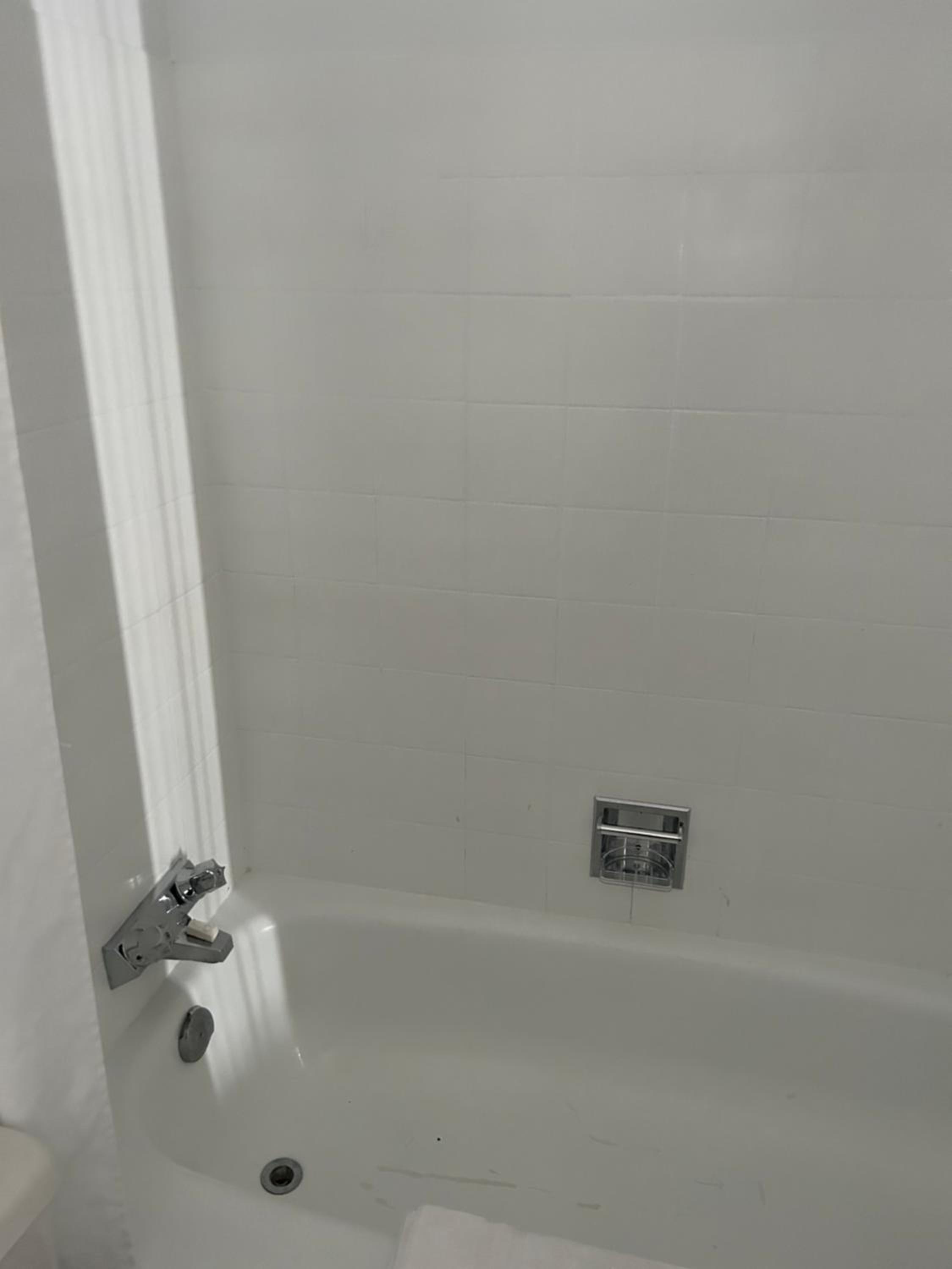 Deluxe King Suite photo 2