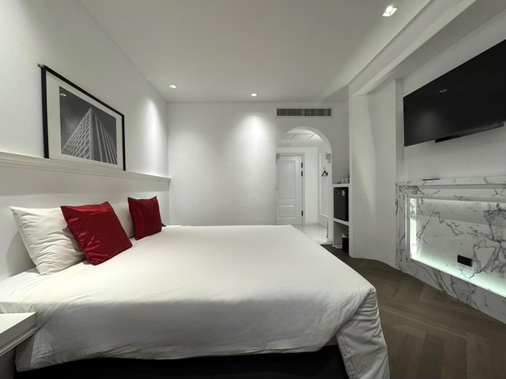 Premium King Room