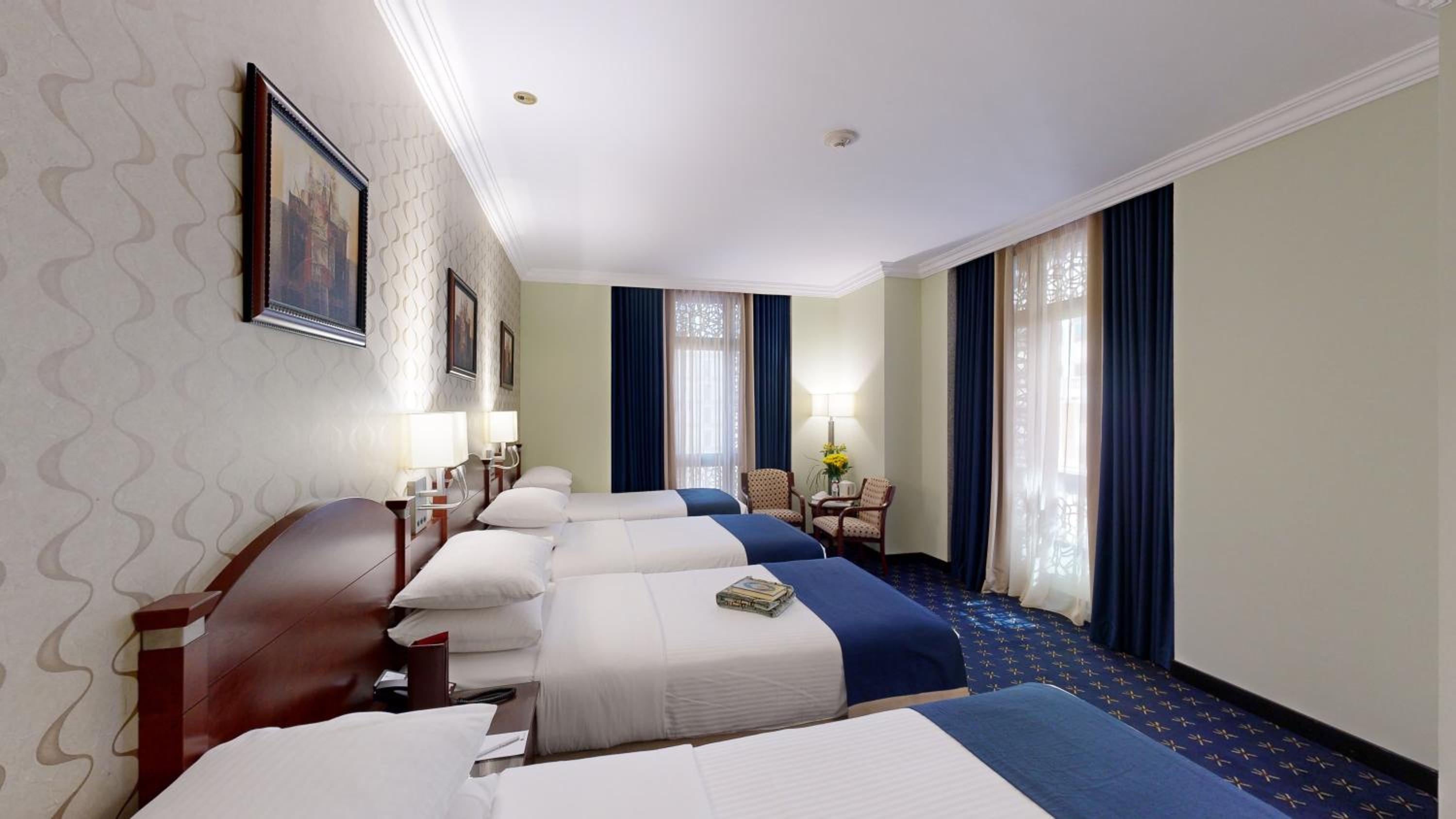 Standard Quadruple Room - Photo 6