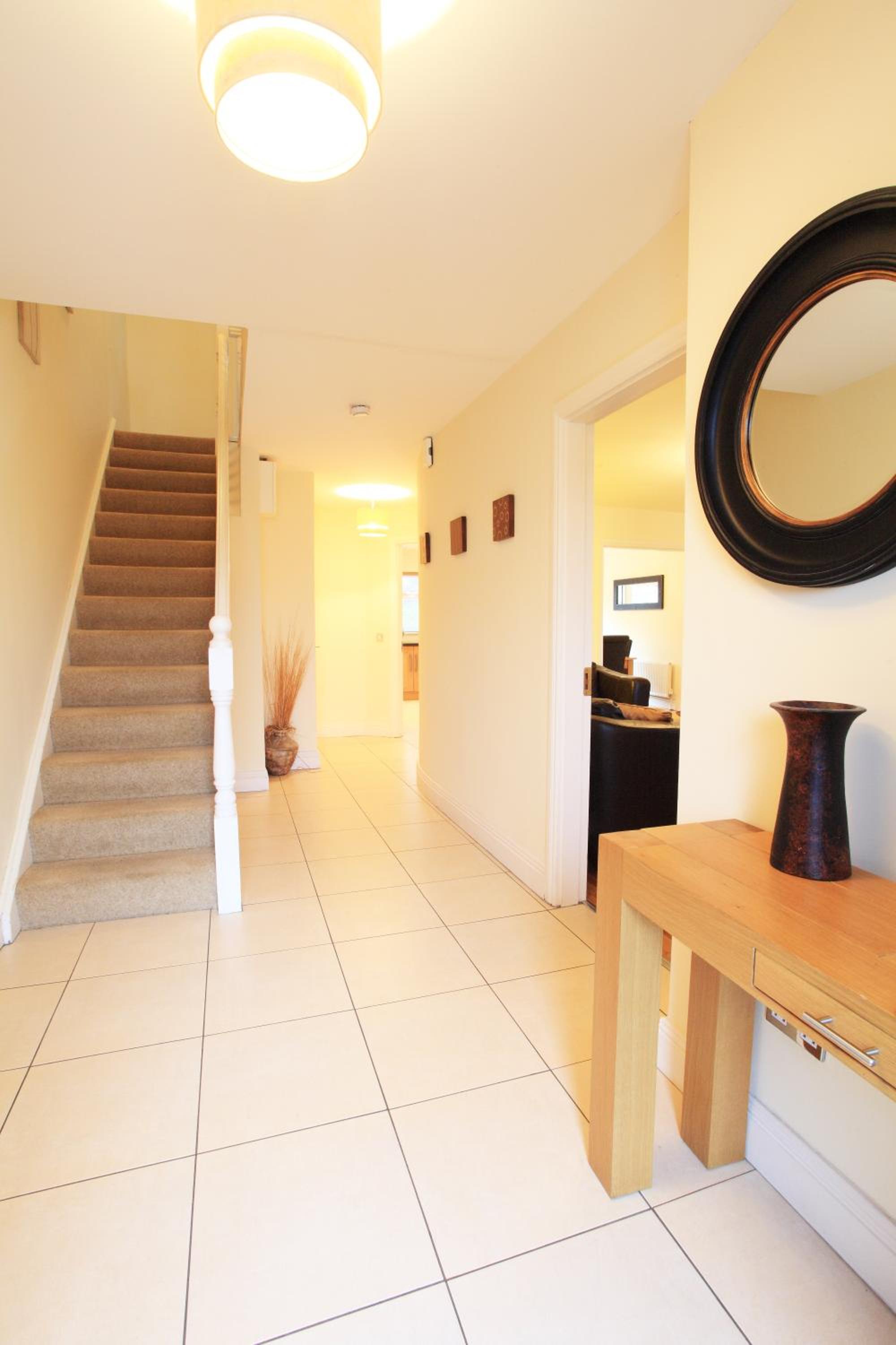 Three-Bedroom Villa photo 2