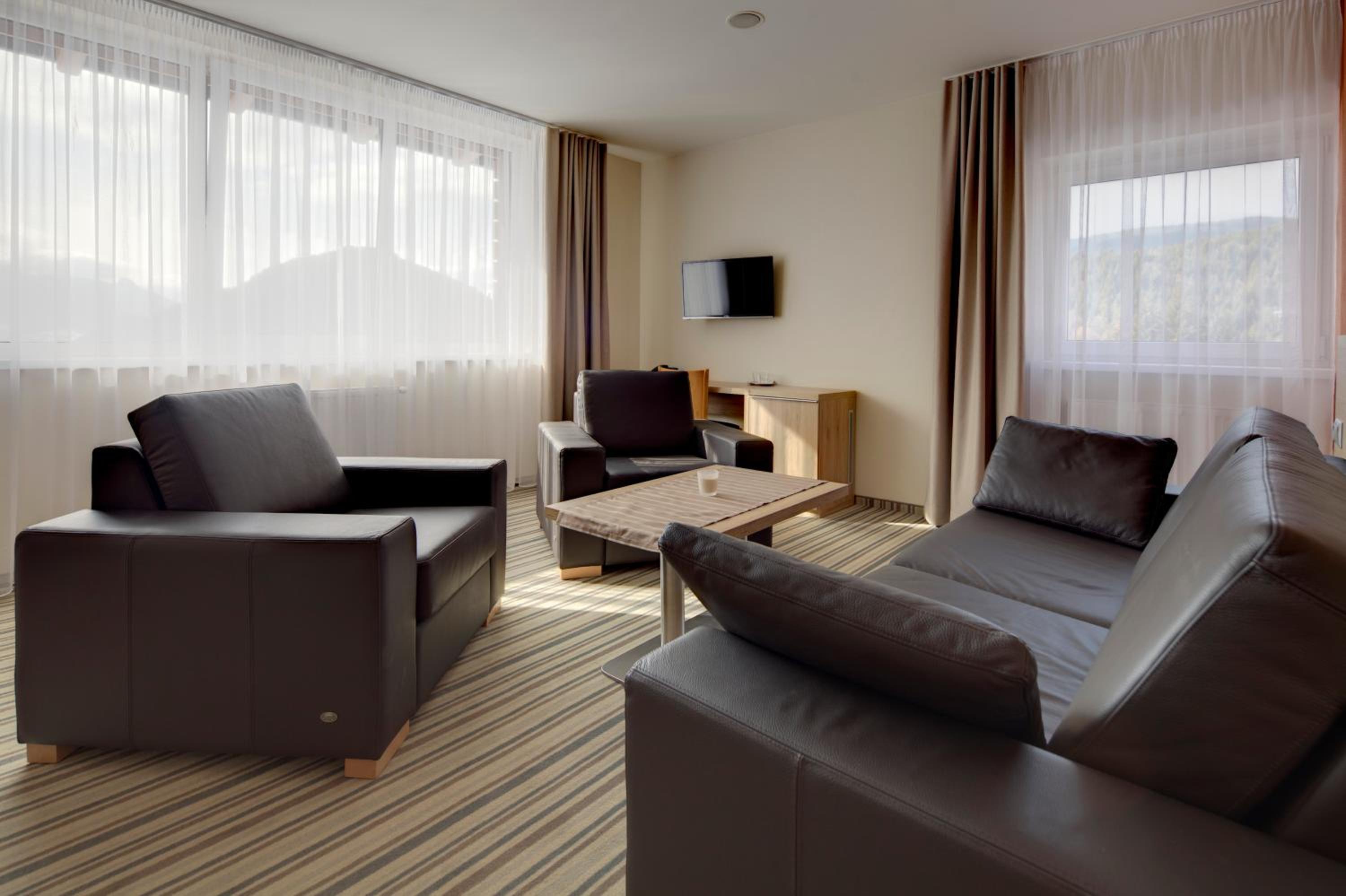 One-Bedroom Suite photo 1