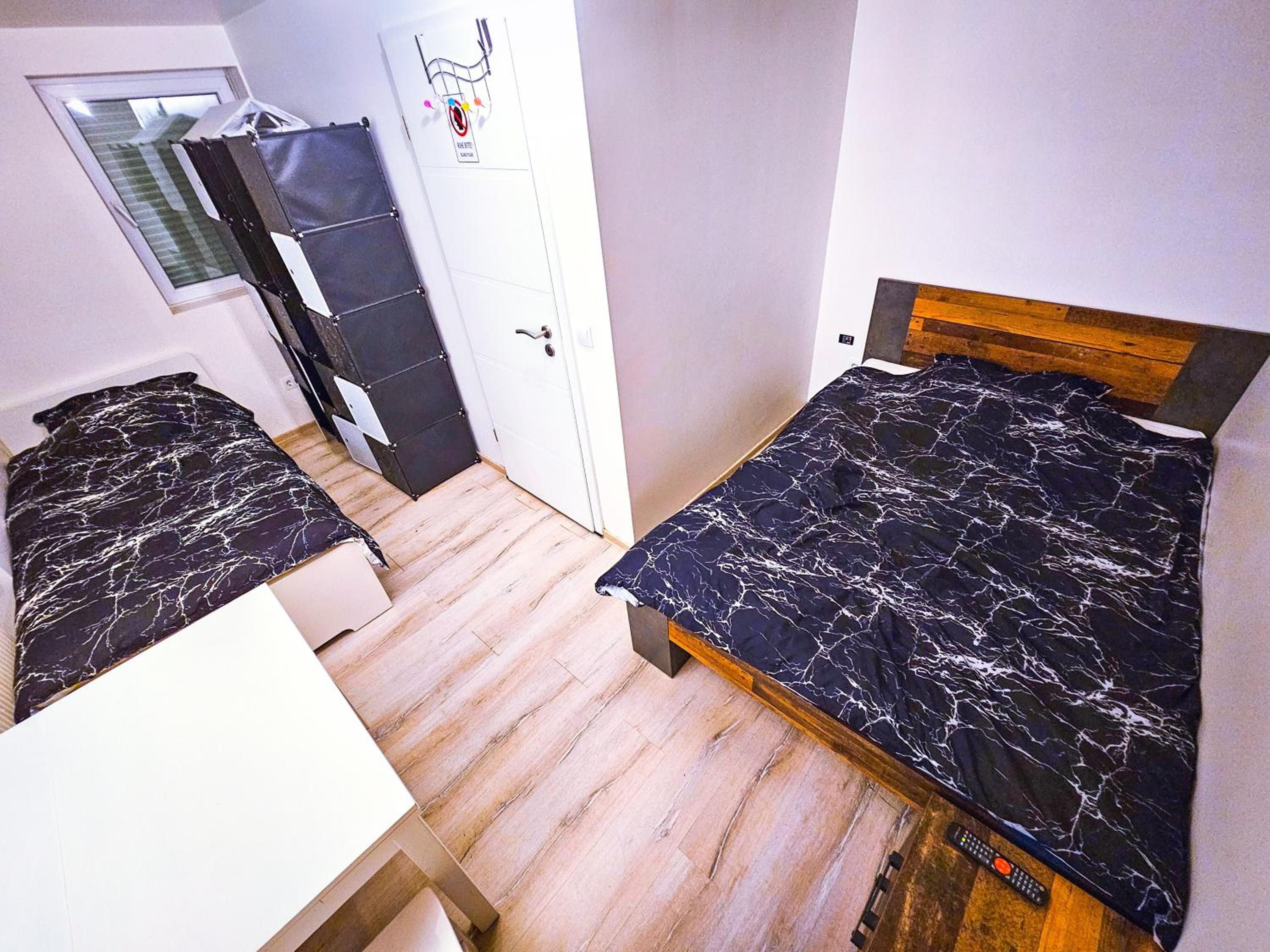 Double or Twin Room with Shared Bathroom photo 3