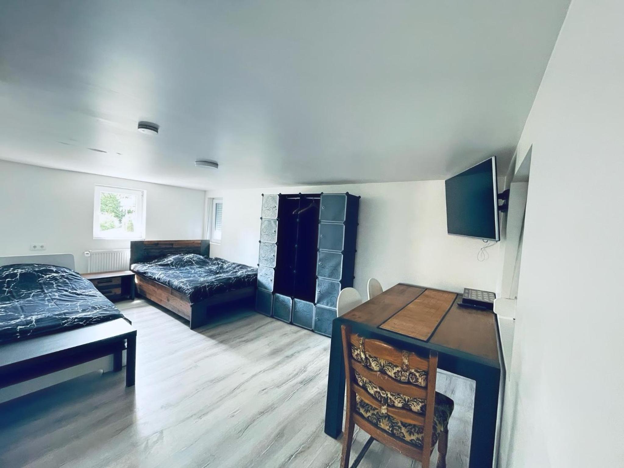 Double Room with Shared Bathroom photo 1