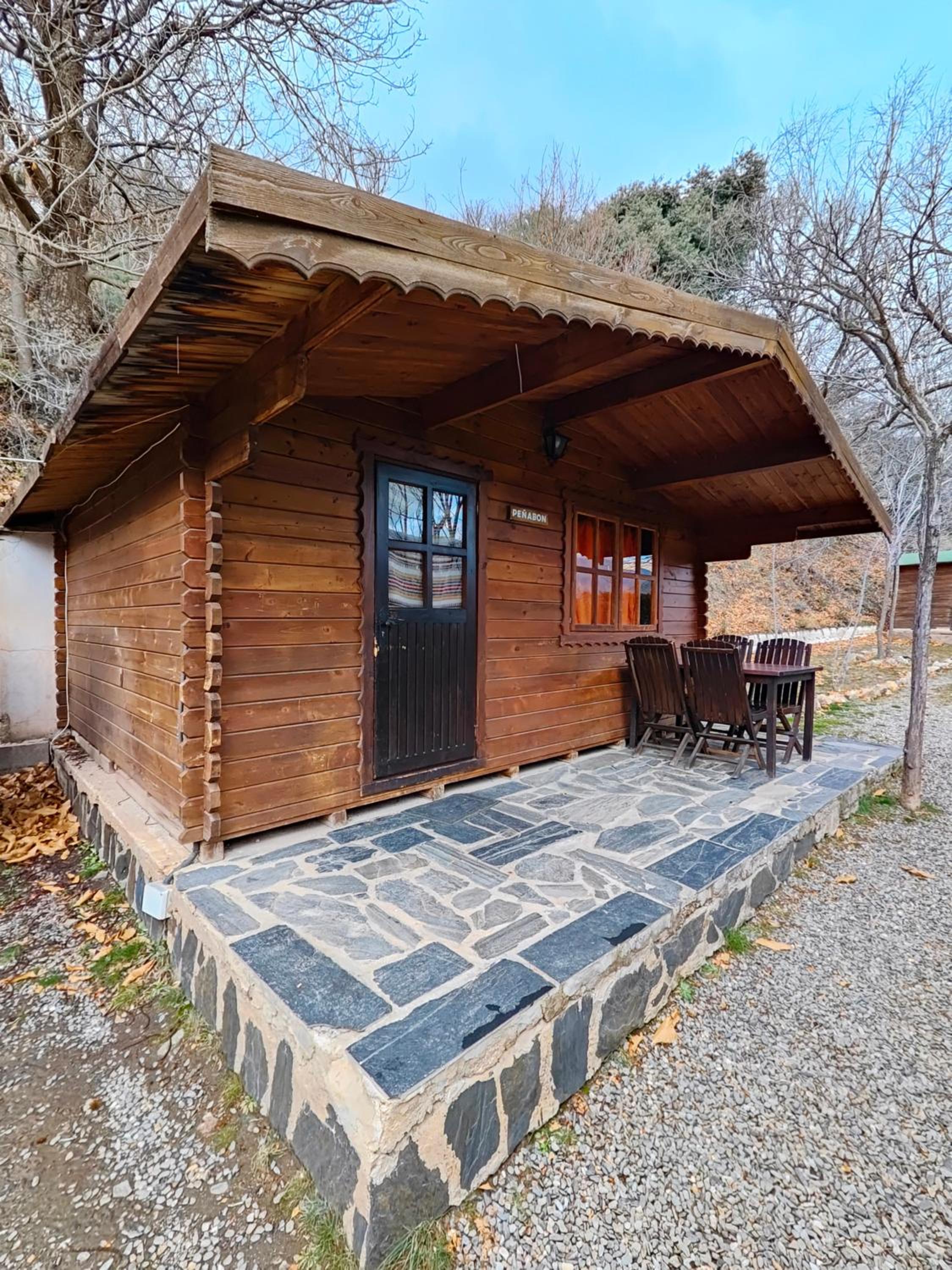 Cottage with Garden View - Photo 1