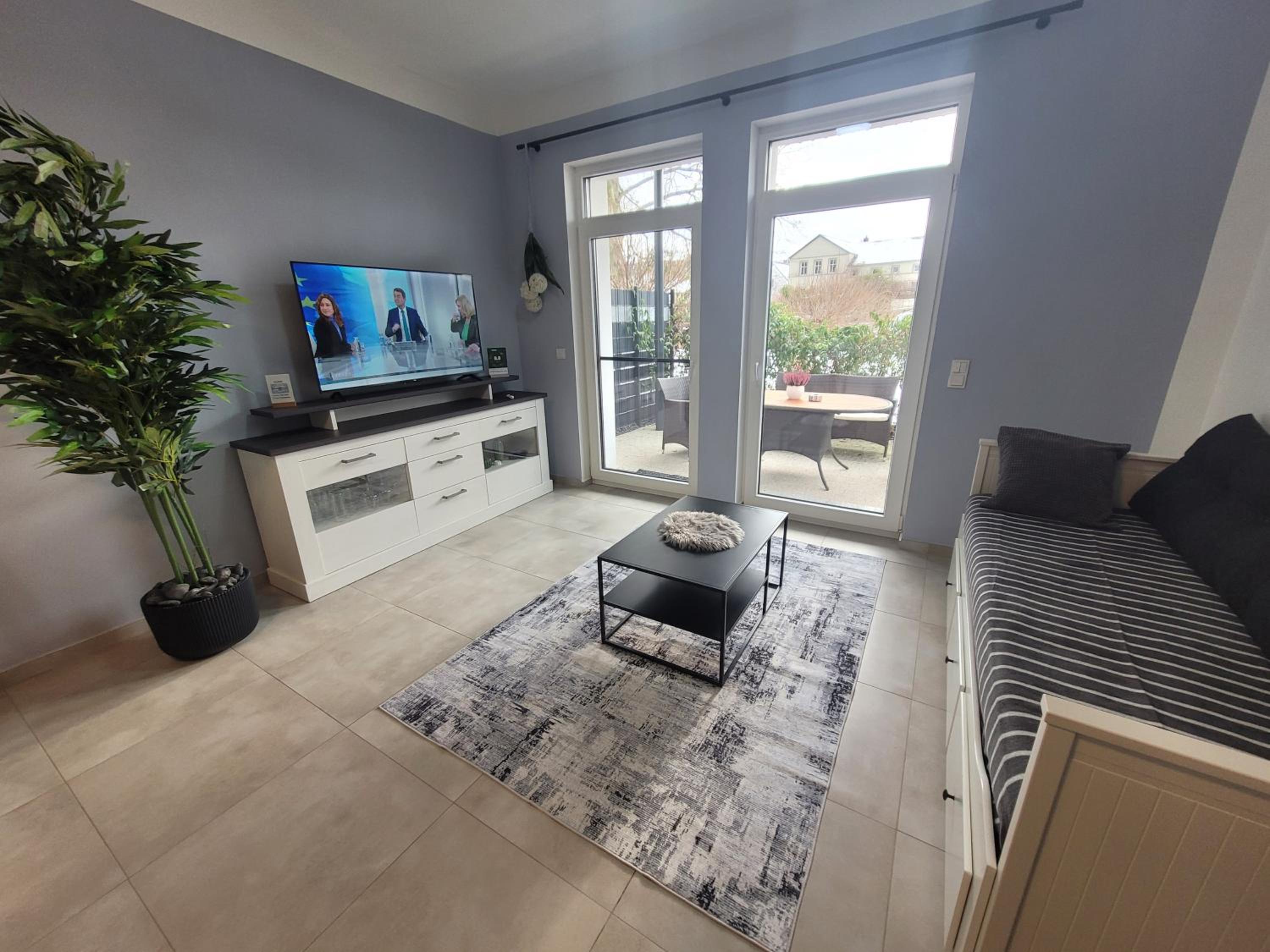 Apartment - Ground Floor photo 2
