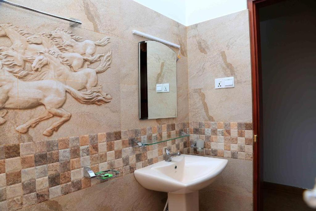 Deluxe Double Room - Photo 1