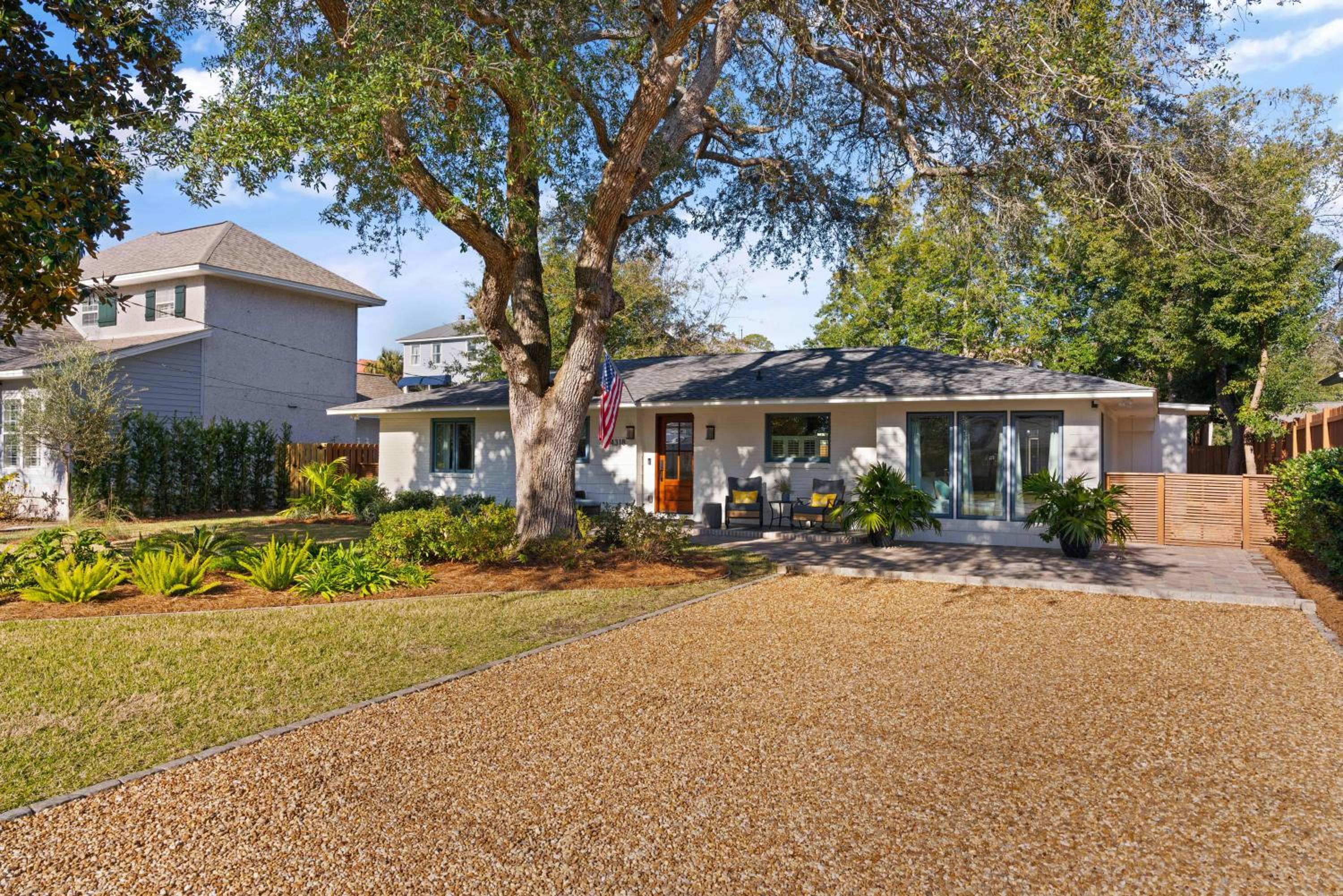 Four-Bedroom Vacation Home photo 1