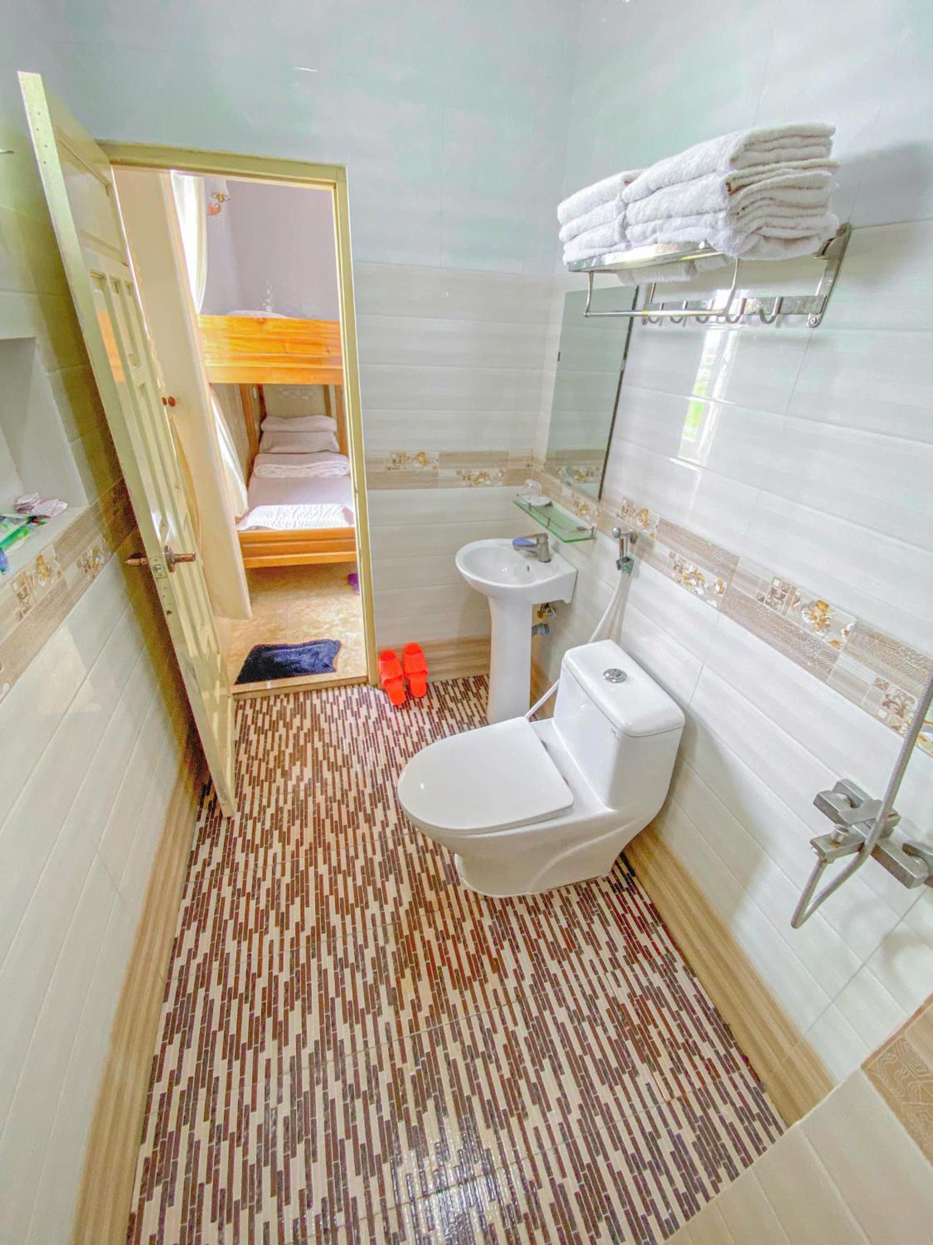 Mixed Dormitory Room photo 1