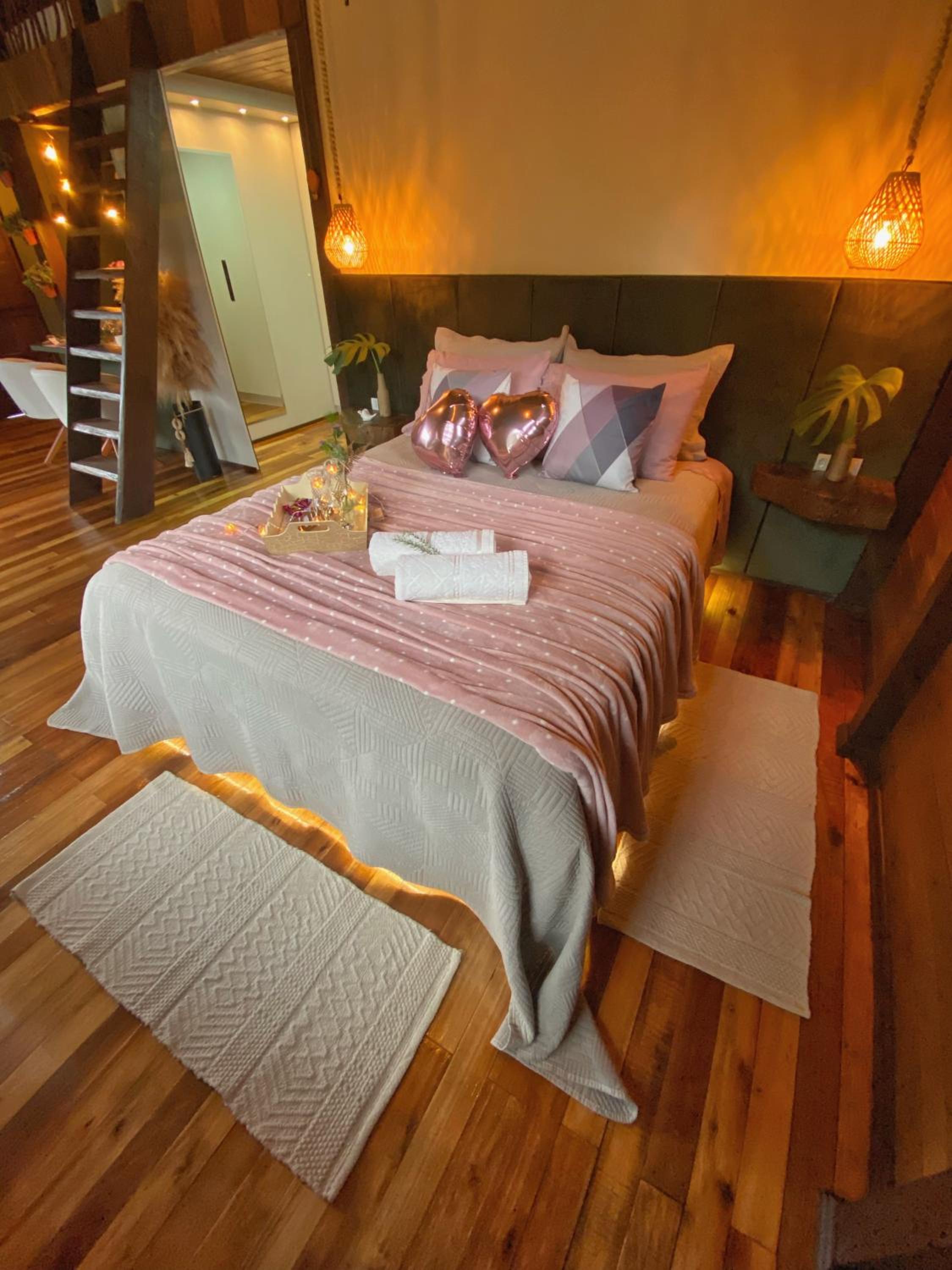 King Room with Mountain View photo 3