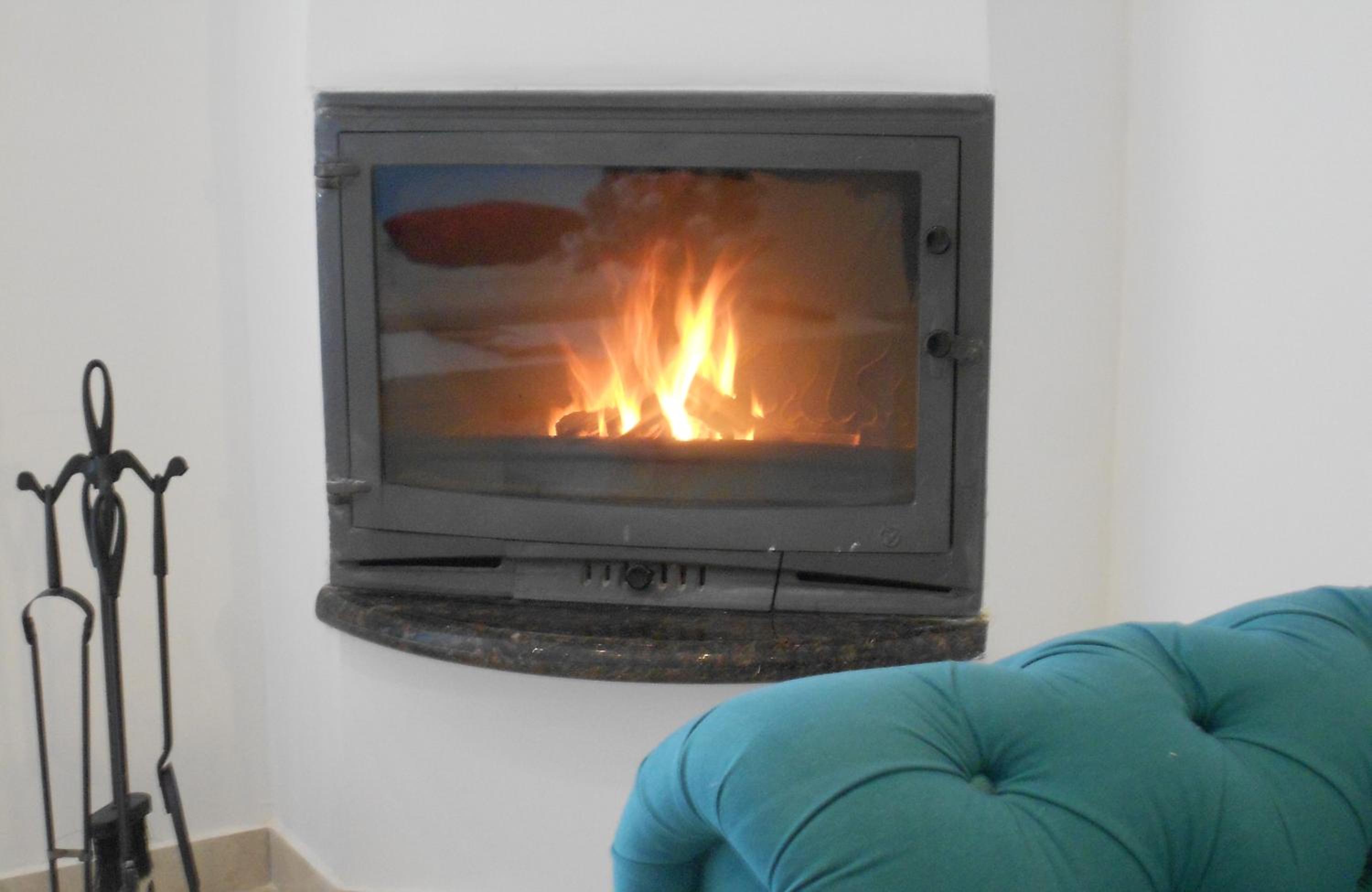 Superior Suite with Fireplace - Photo 5