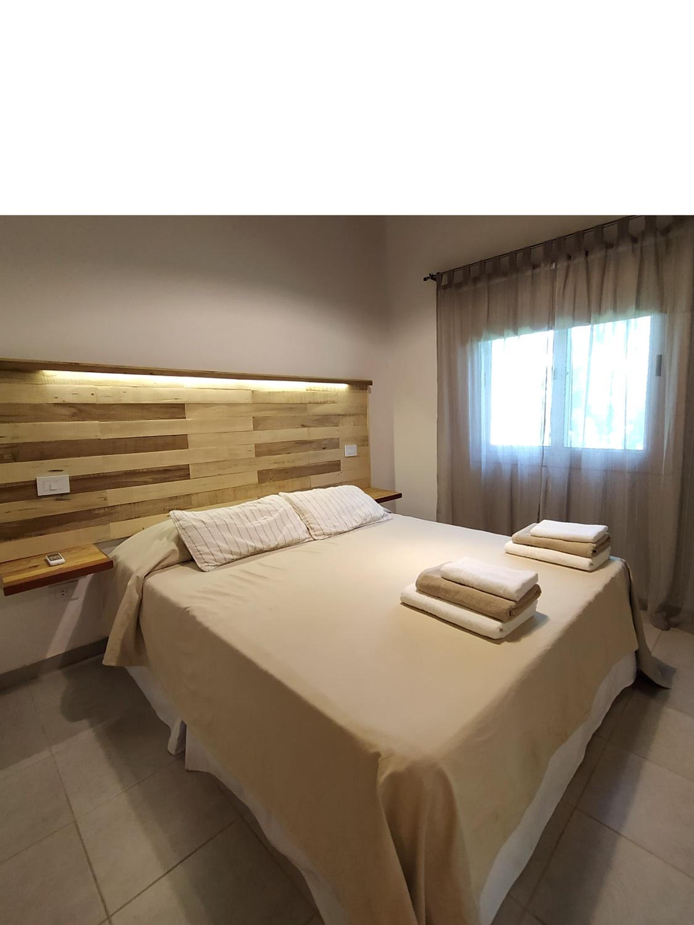 Family Two-Bedroom Apartment with View photo 3