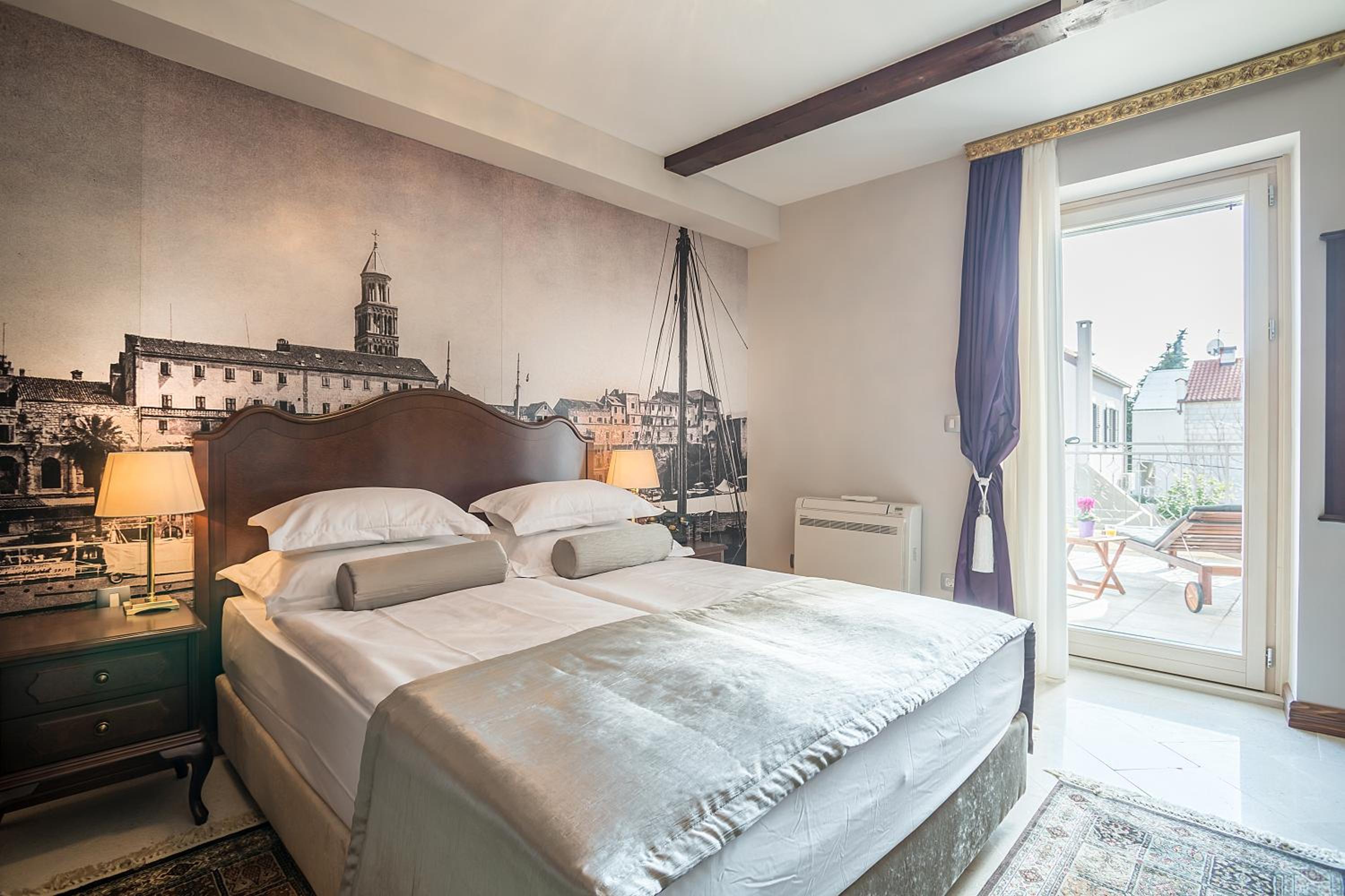 Superior Double Room with Terrace