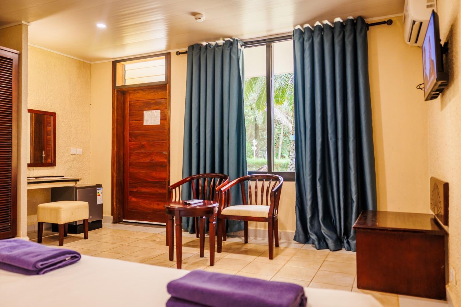Standard Double Room - Photo 2