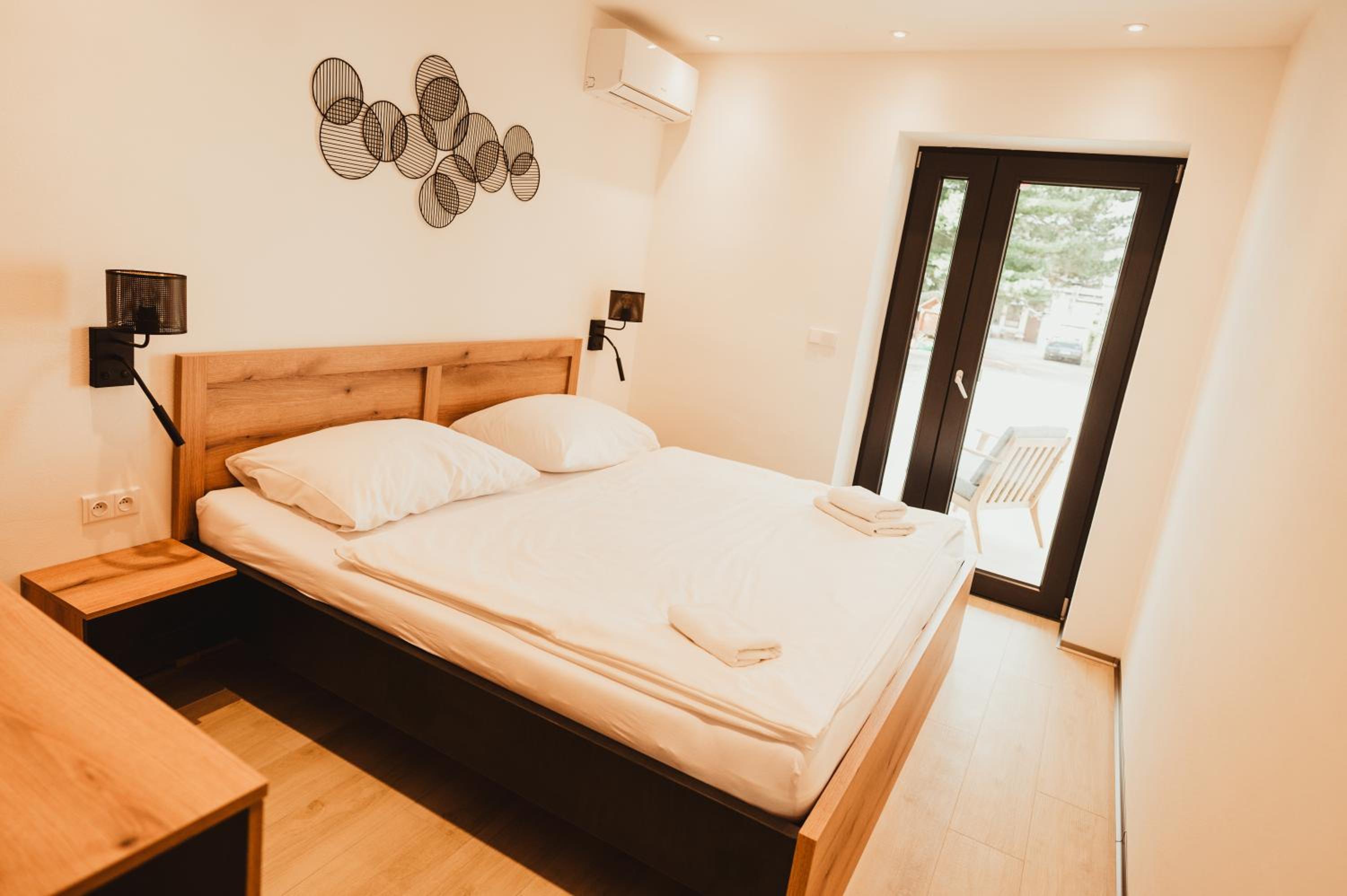 Two-Bedroom Apartment with Terrace photo 2