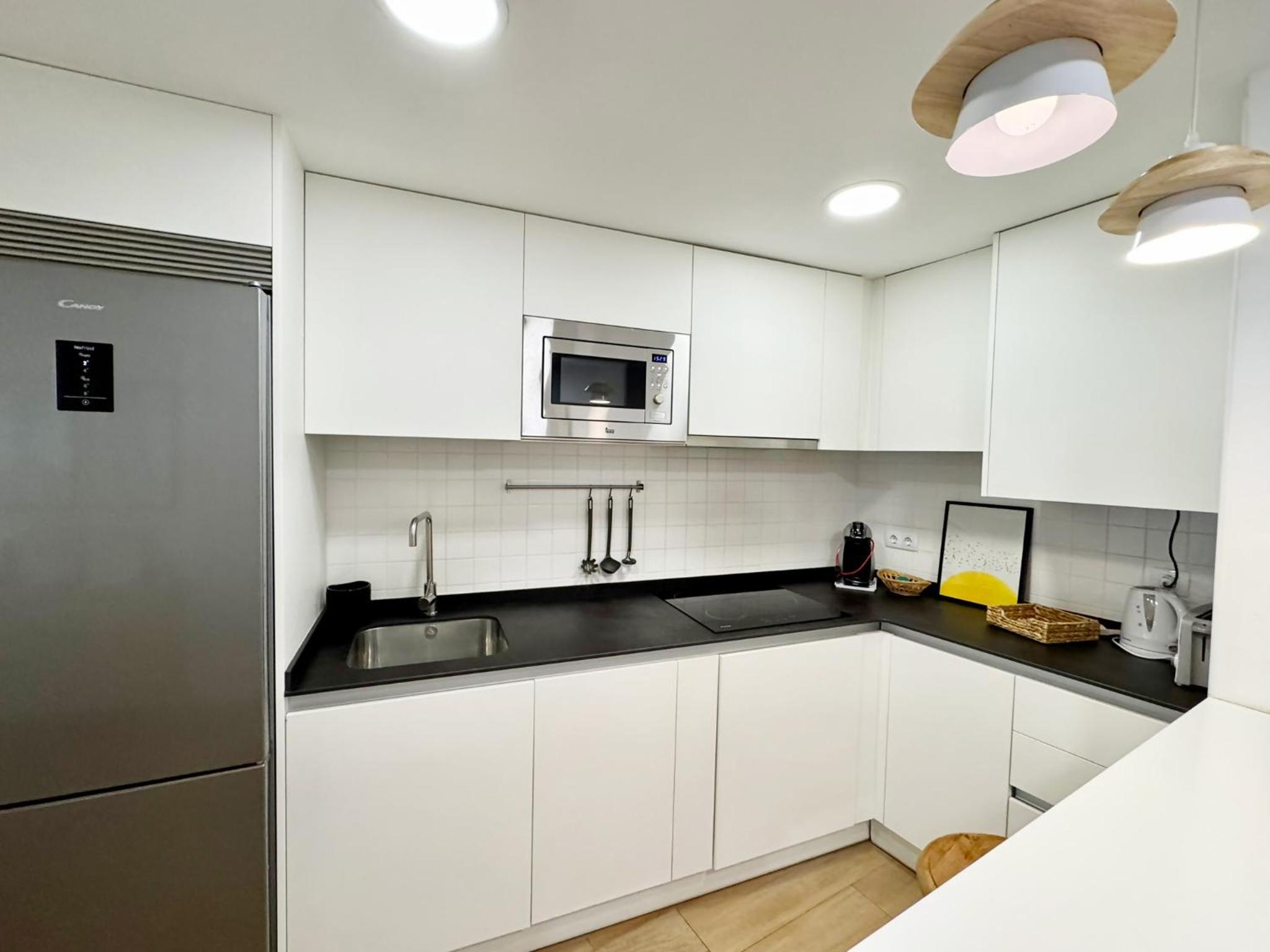 One-Bedroom Apartment - Photo 19