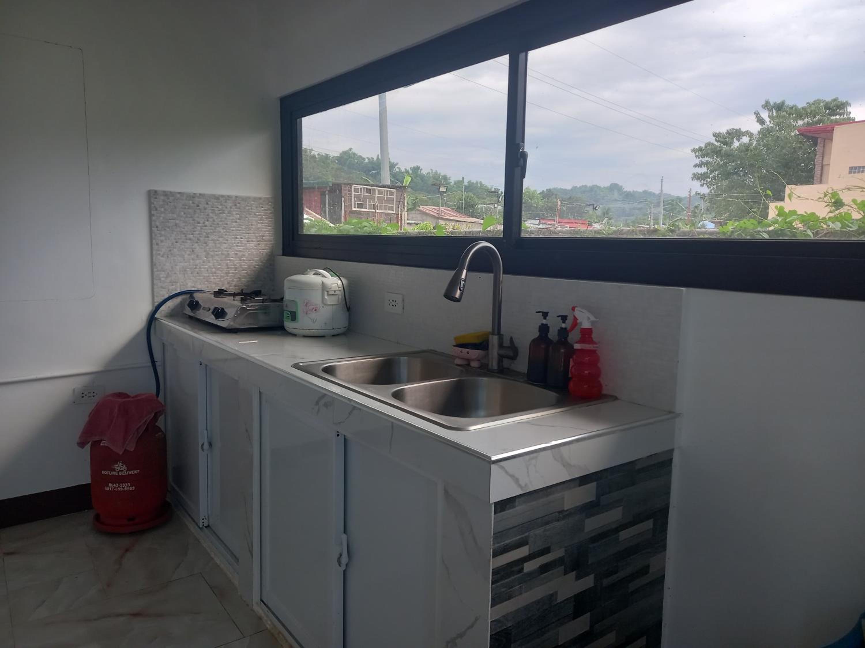 Family Room - Photo 8