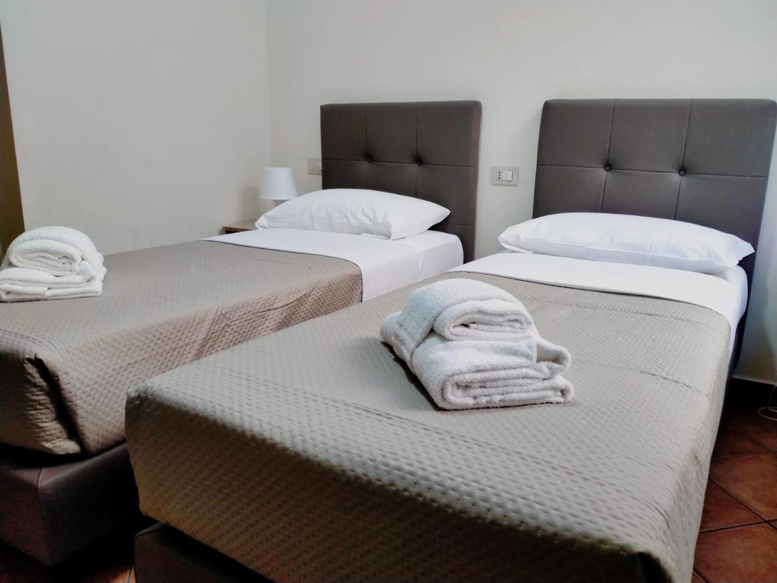 Budget Double or Twin Room photo 2