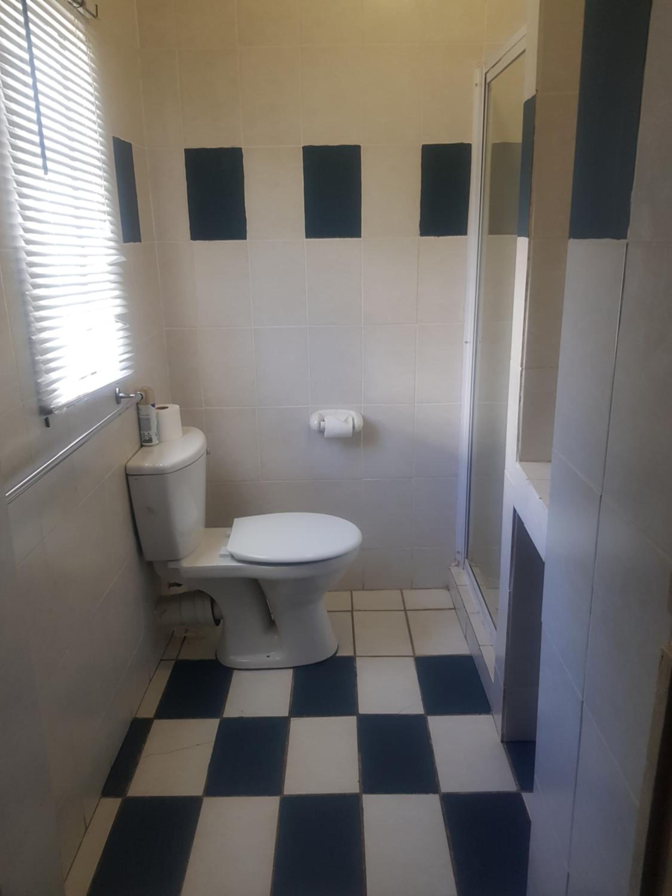 Double Room with Extra Bed photo 2