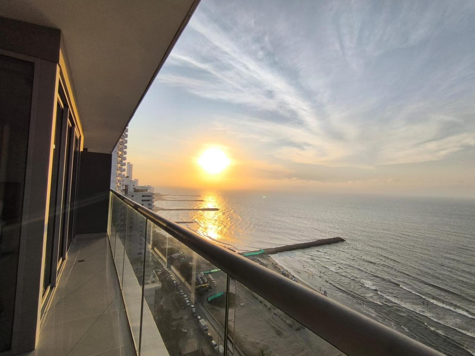 Apartment with Sea View photo 2