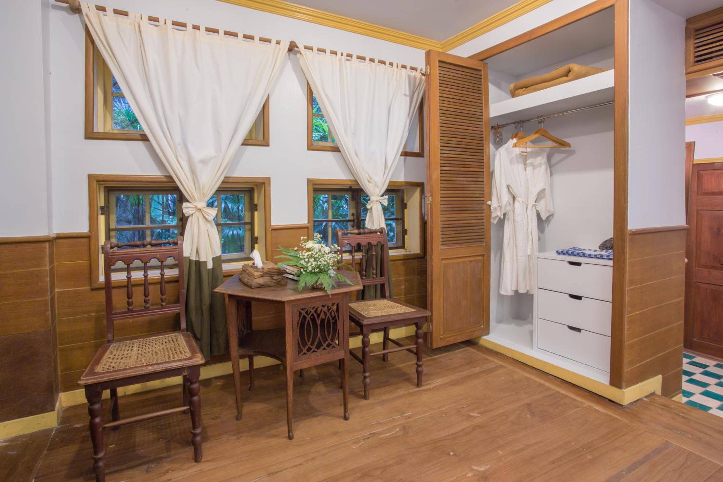 Deluxe Double or Twin Room - Photo 4