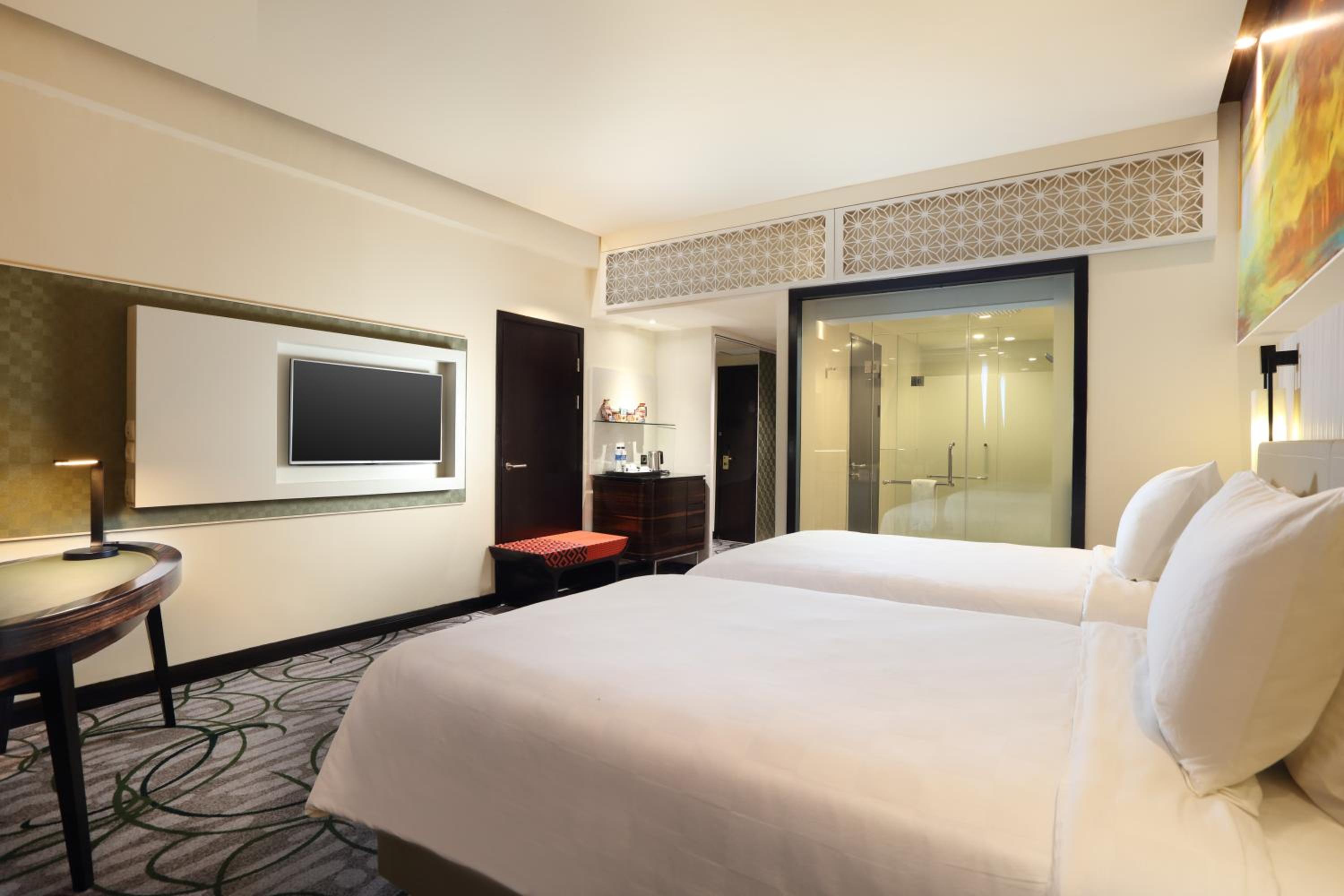 Premier Twin Room - Photo 4