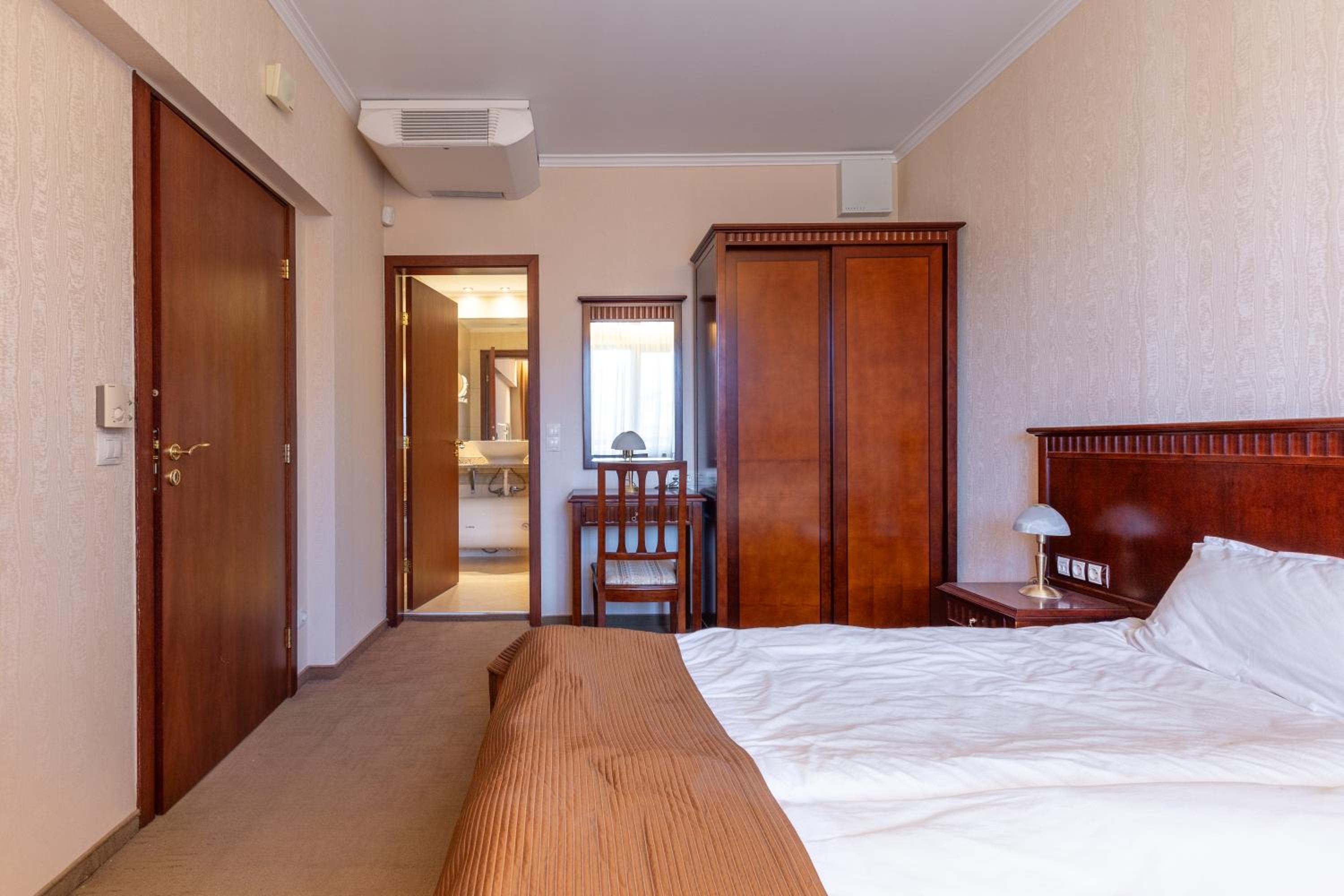Three-Bedroom Suite