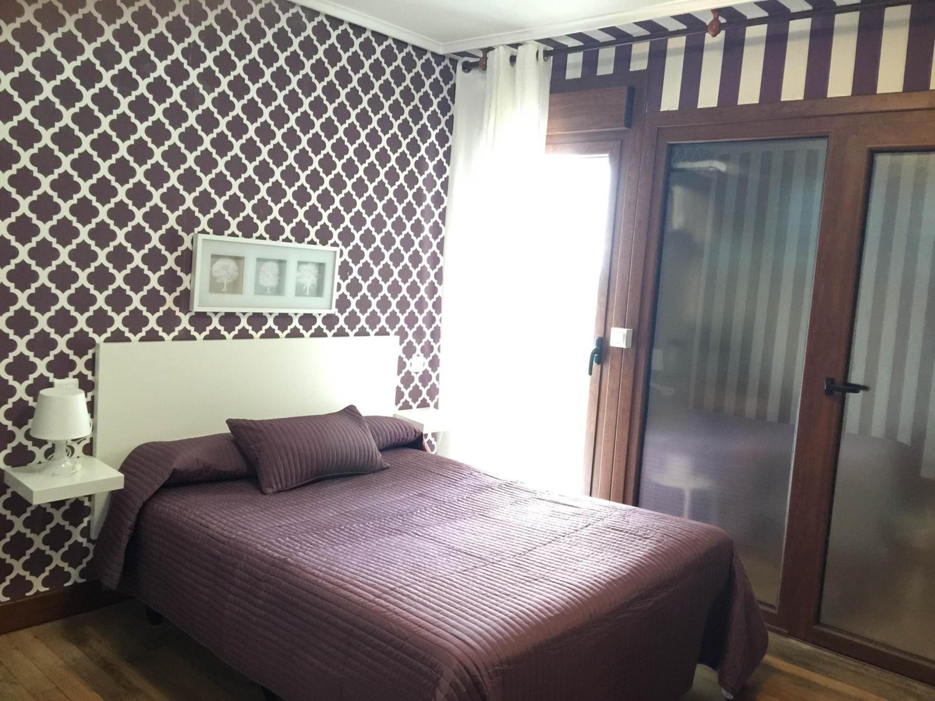 Double Room - Photo 5