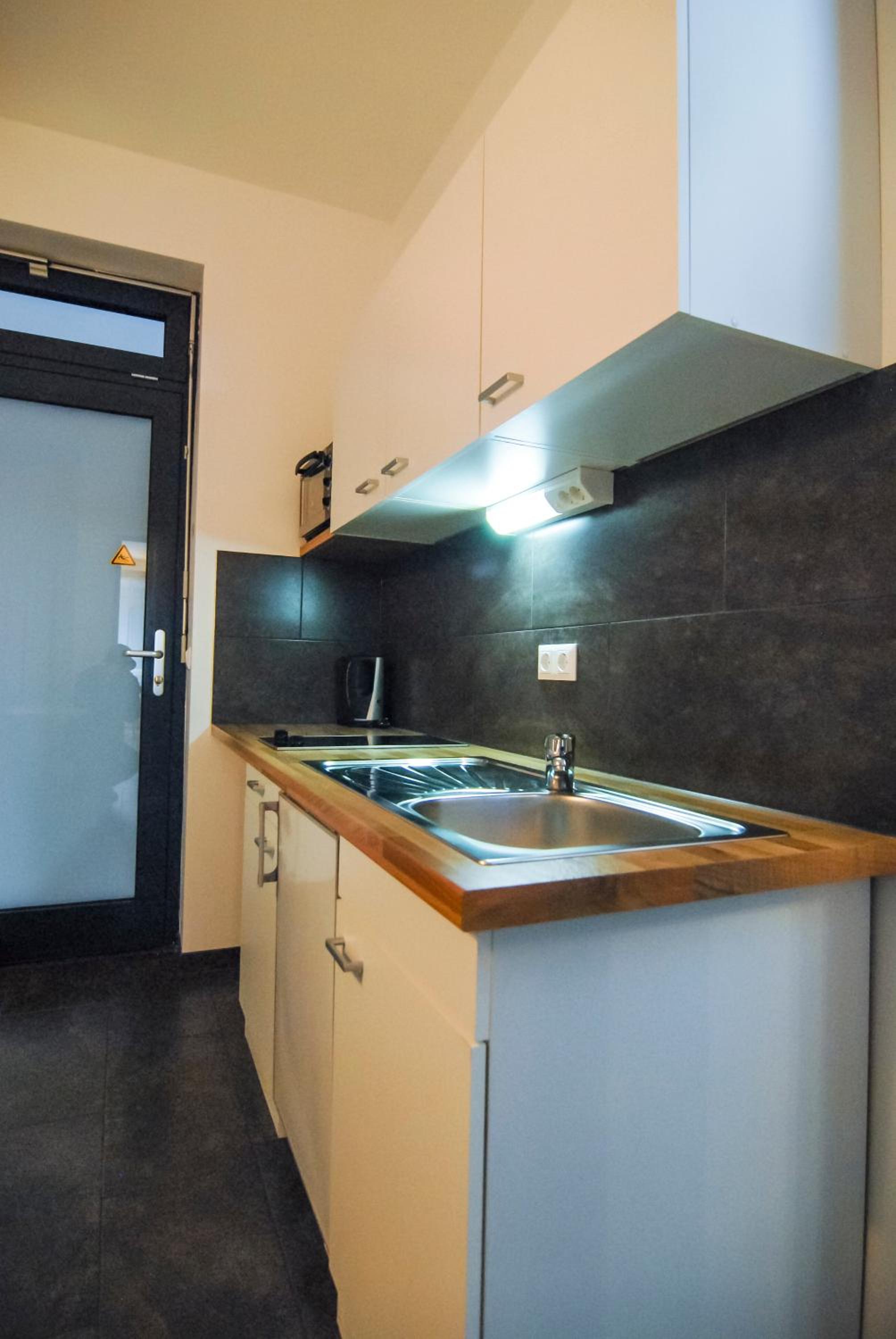 Business Apartment - Photo 10