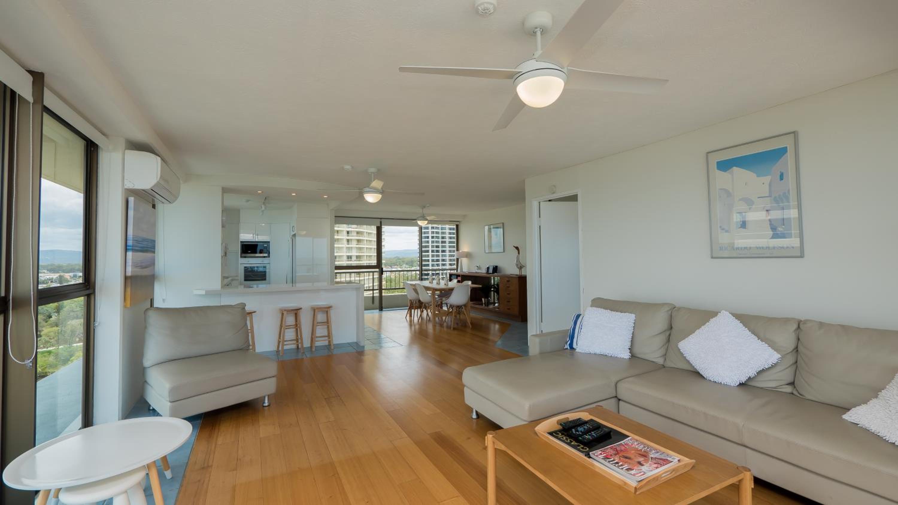Three-Bedroom Ocean View Apartment - Photo 81