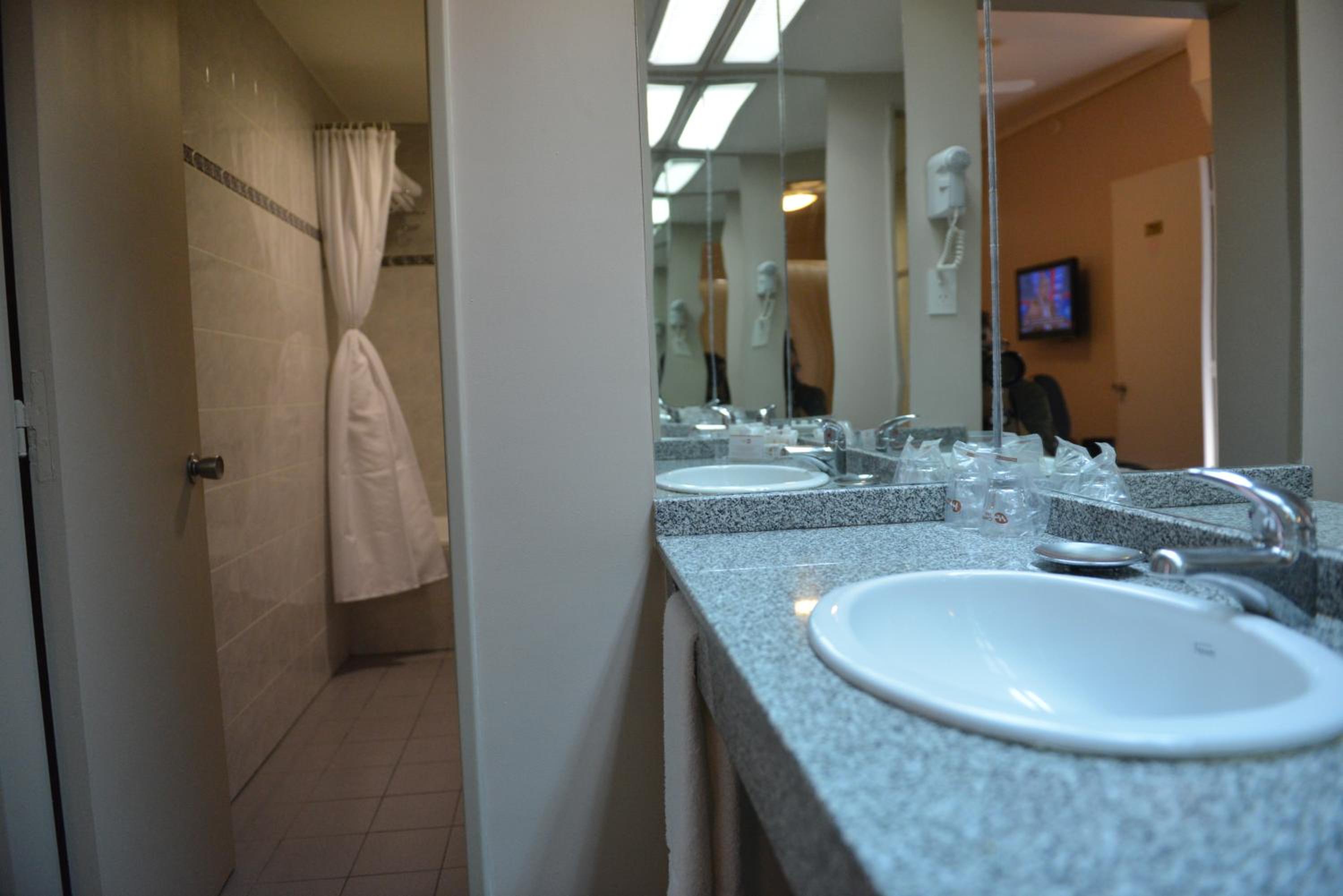 Superior Double or Twin Room photo 3