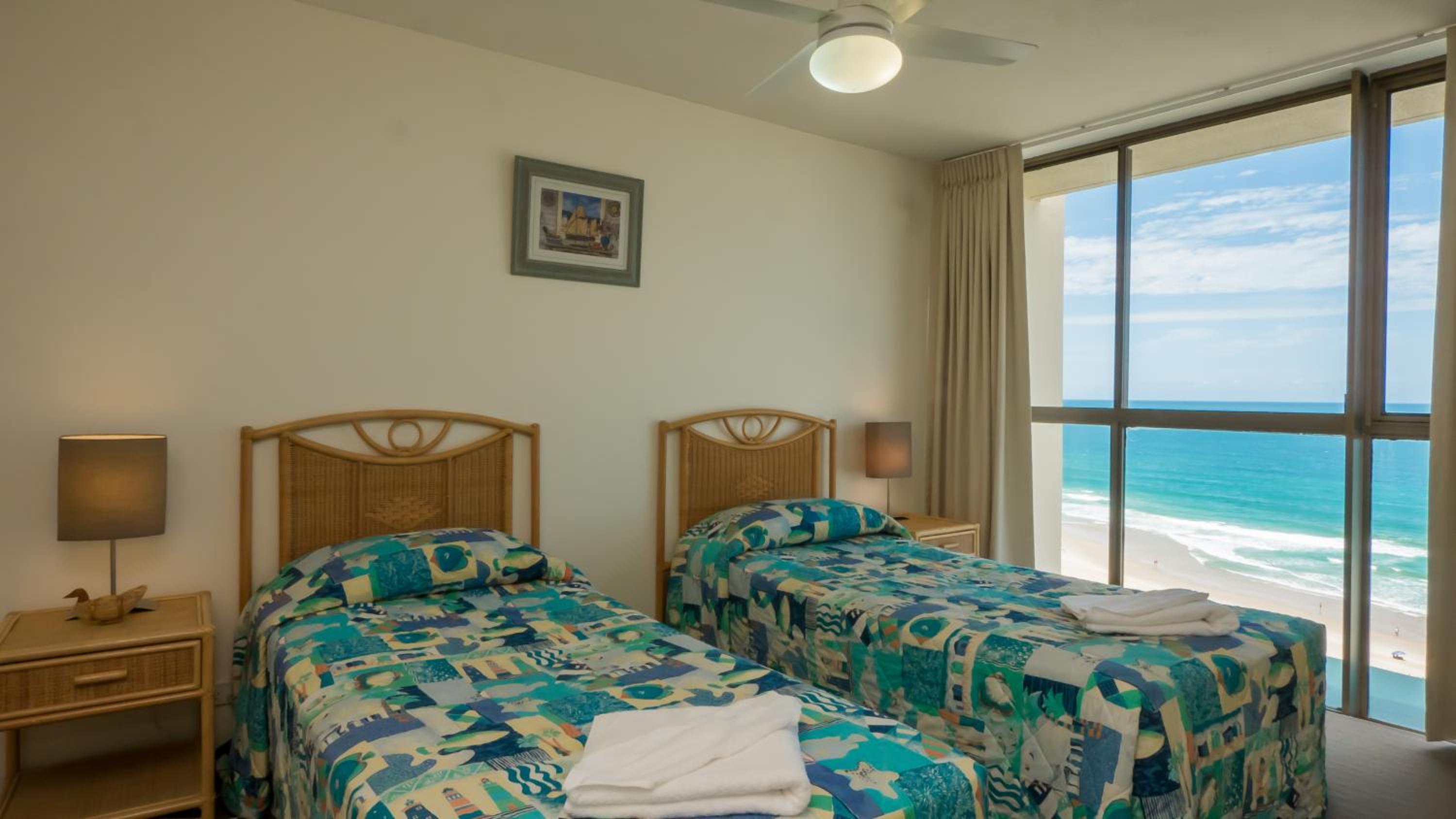 Three-Bedroom Ocean View Apartment - Photo 69