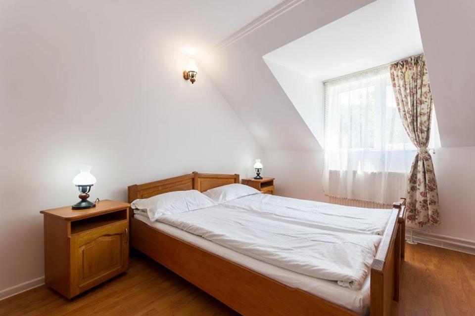 Budget Double Room photo 1