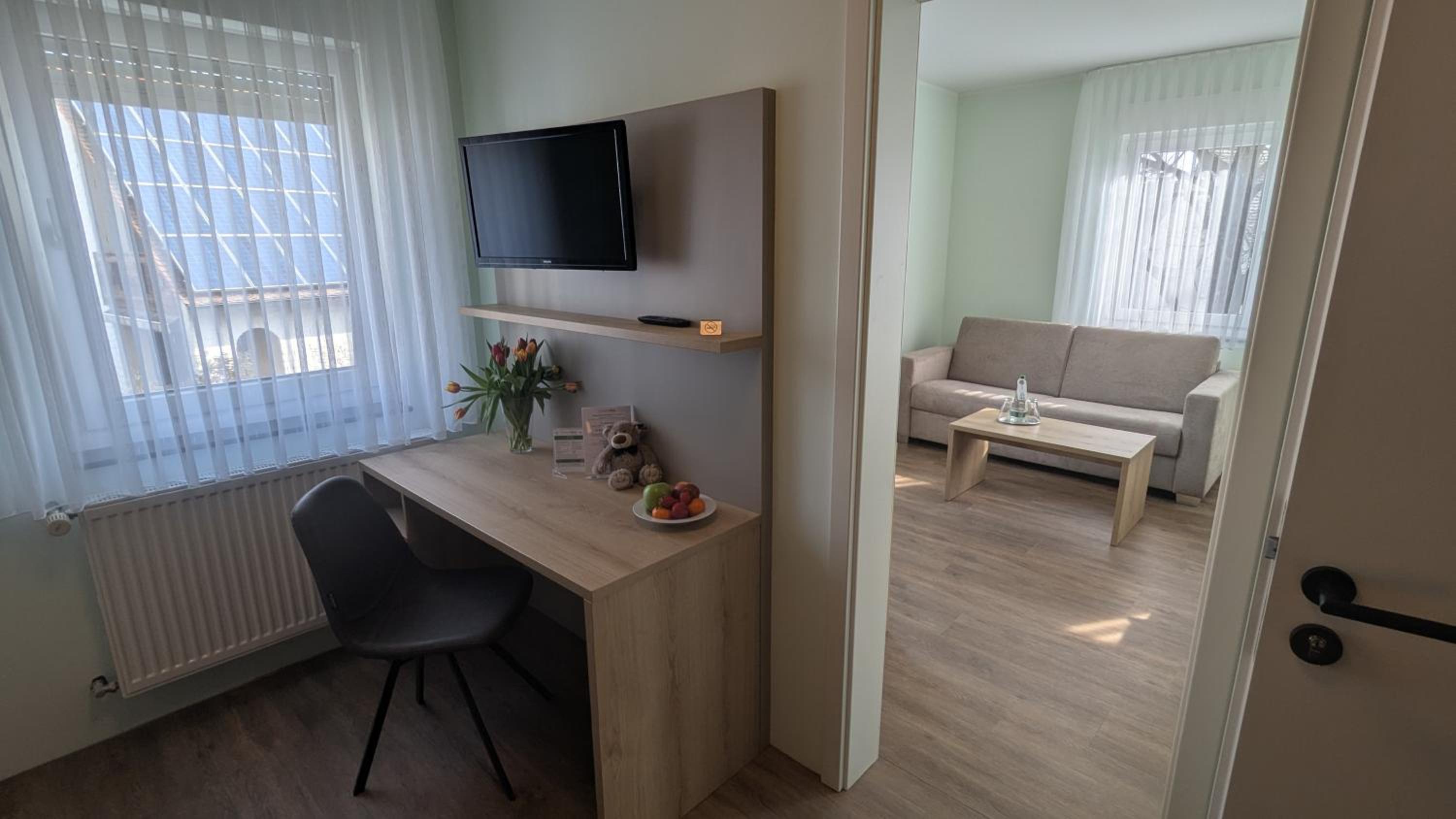 Family Room, photo 6