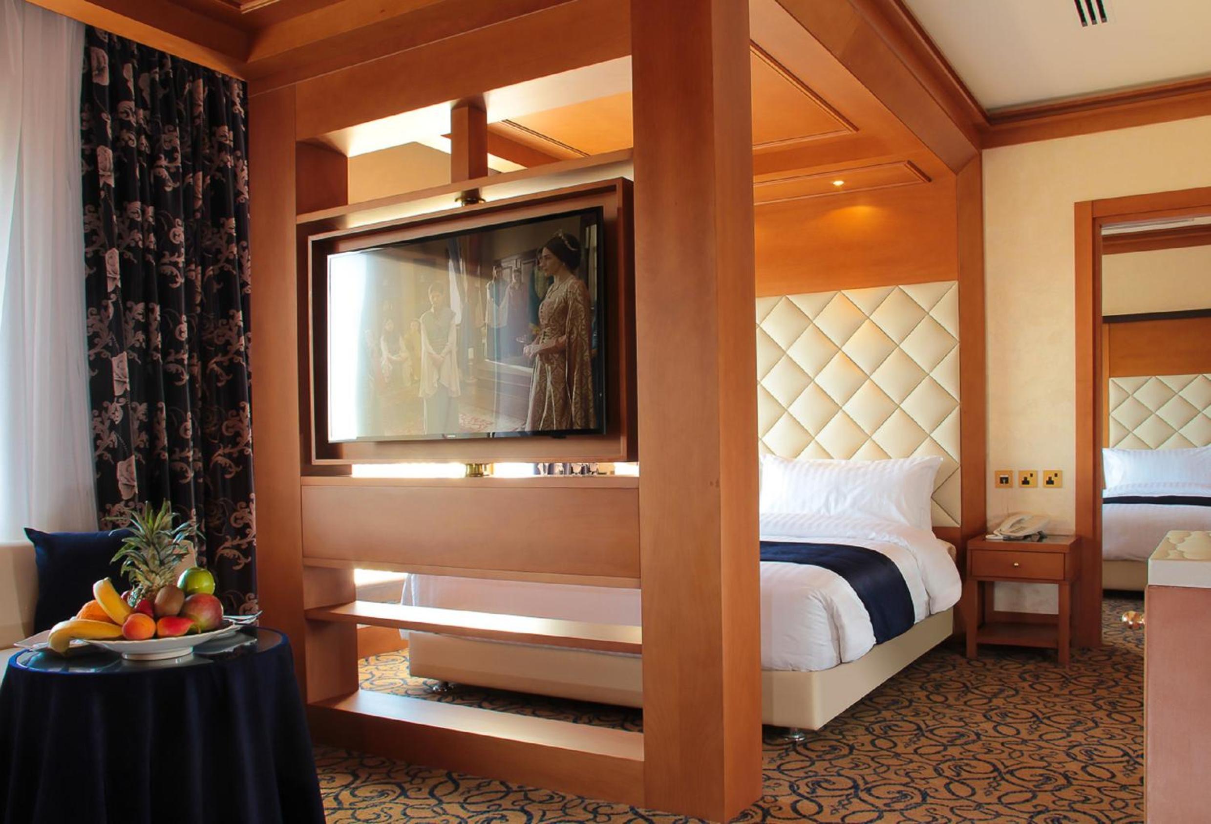 Deluxe Family Suite