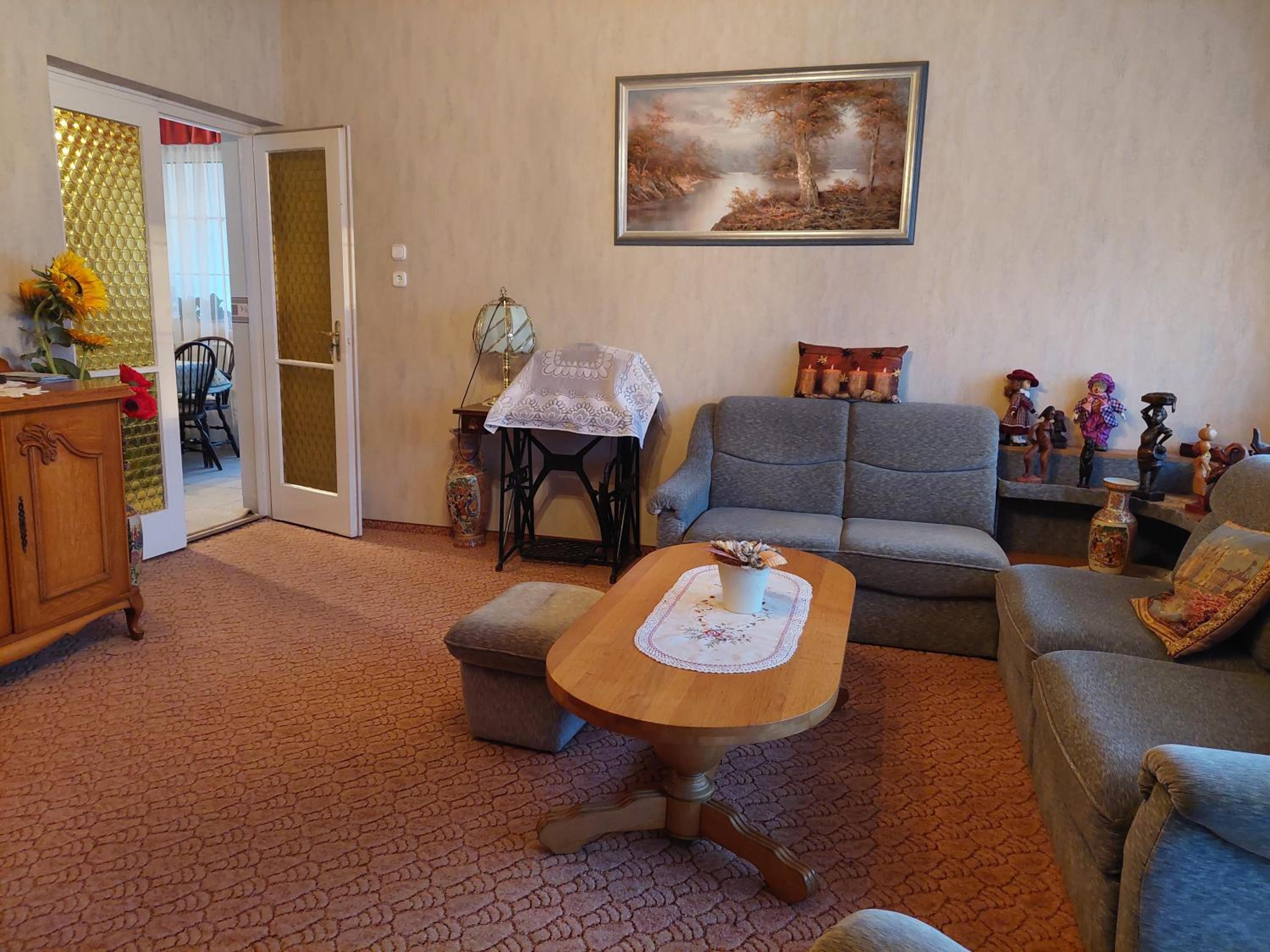 Two-Bedroom Apartment with Balcony and Terrace photo 3