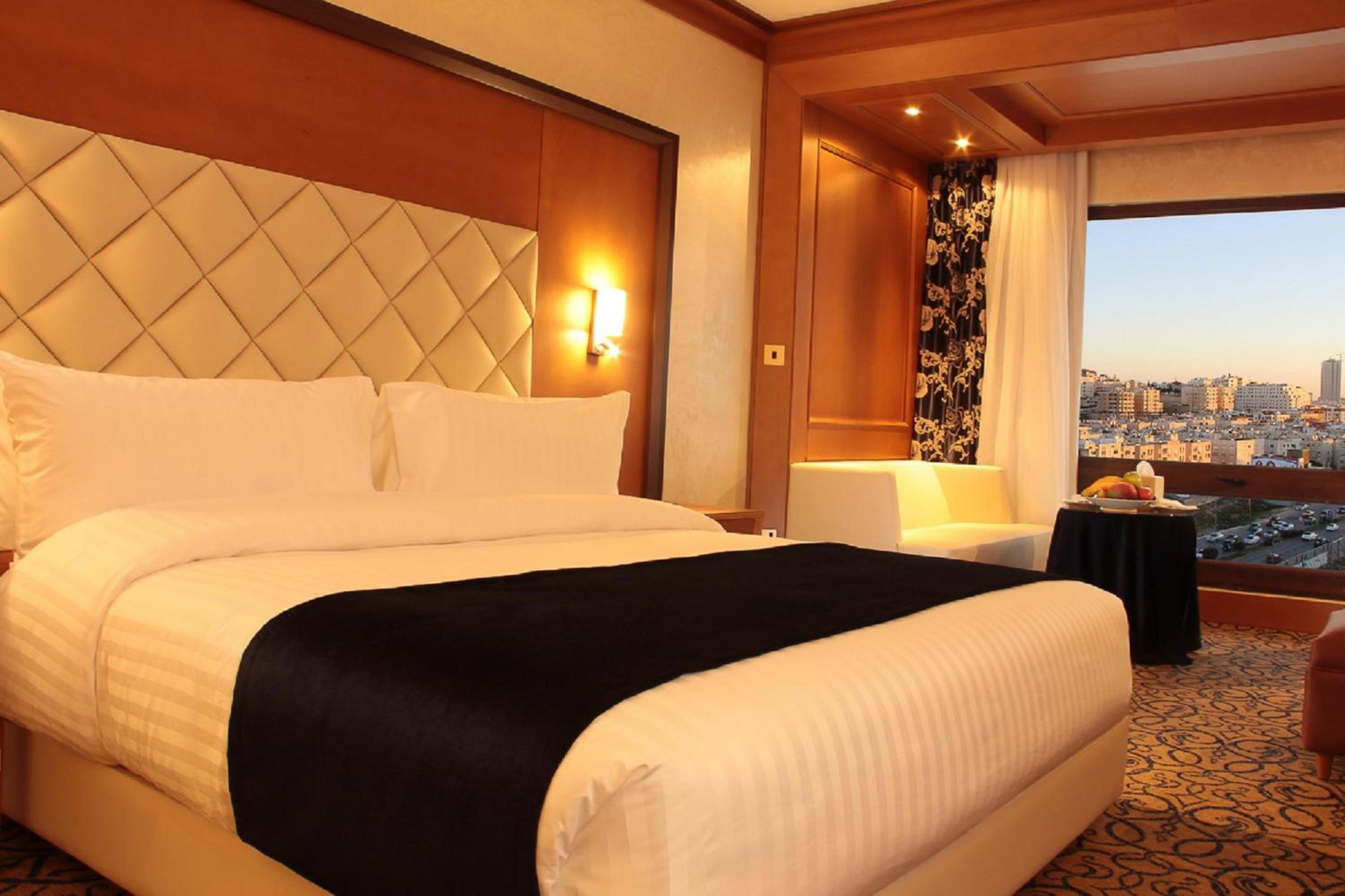 Bussiness Suite photo 2