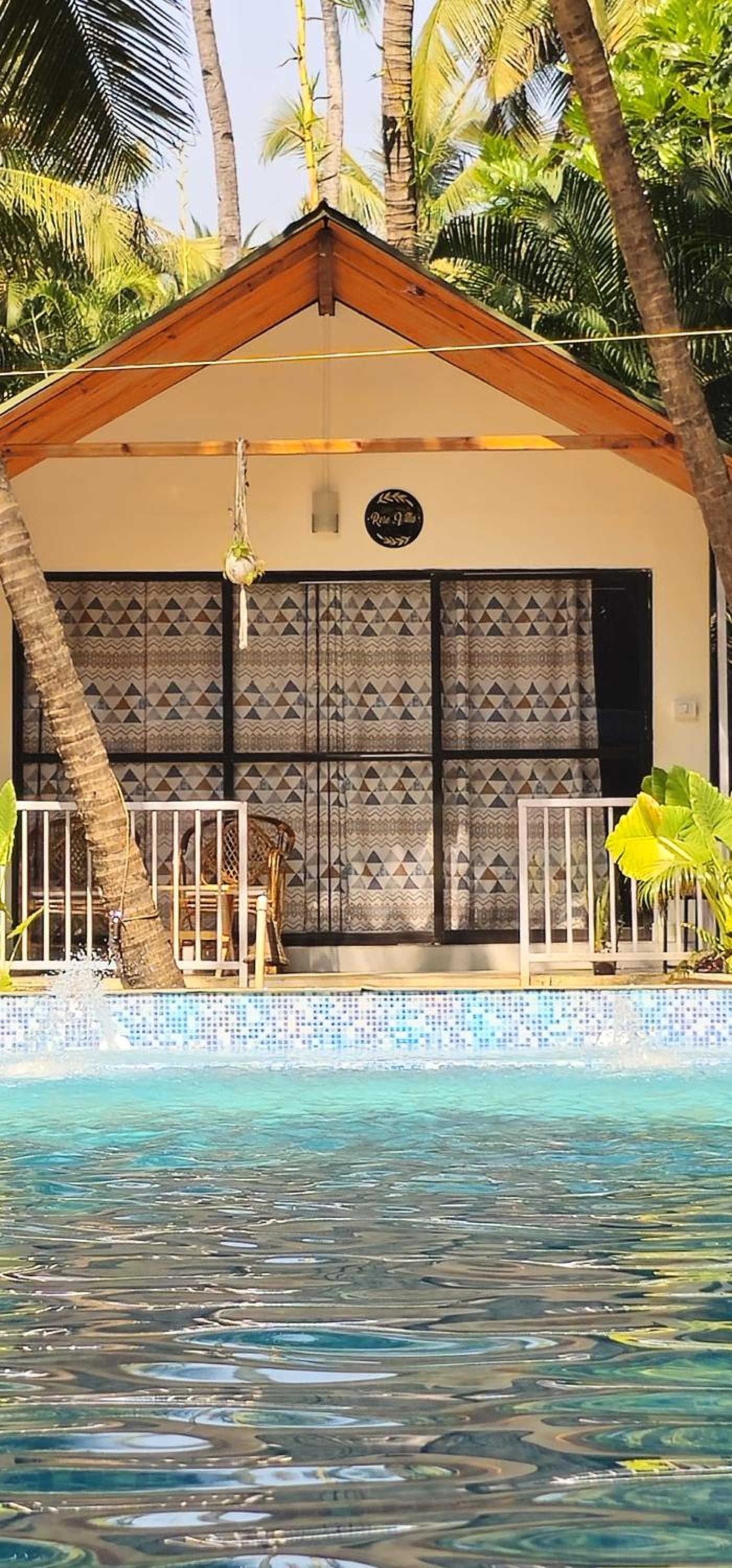 Junior Suite with Pool View photo 1