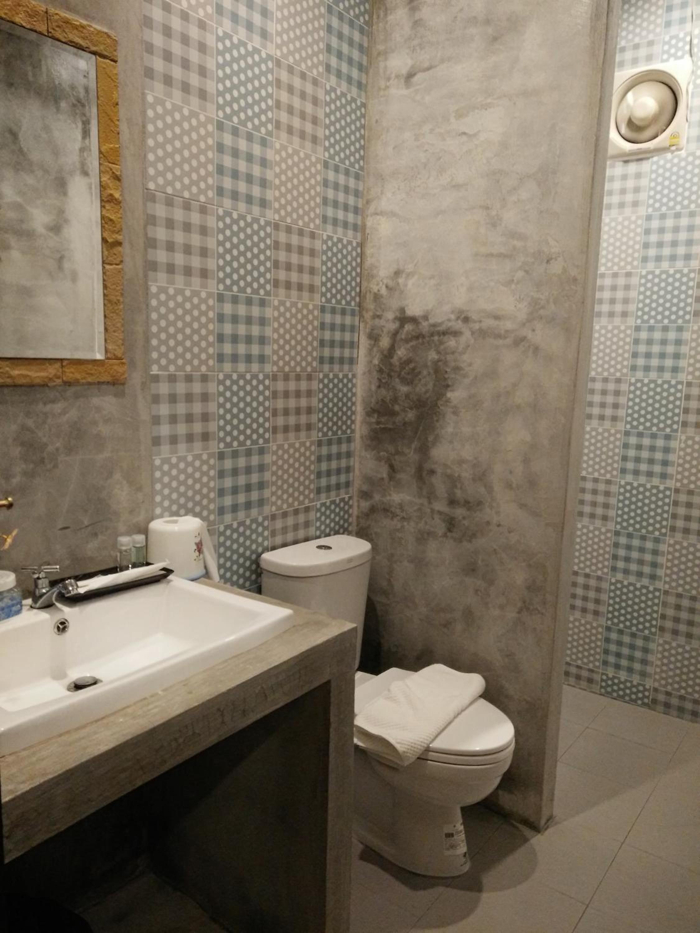 Deluxe Twin Room photo 3